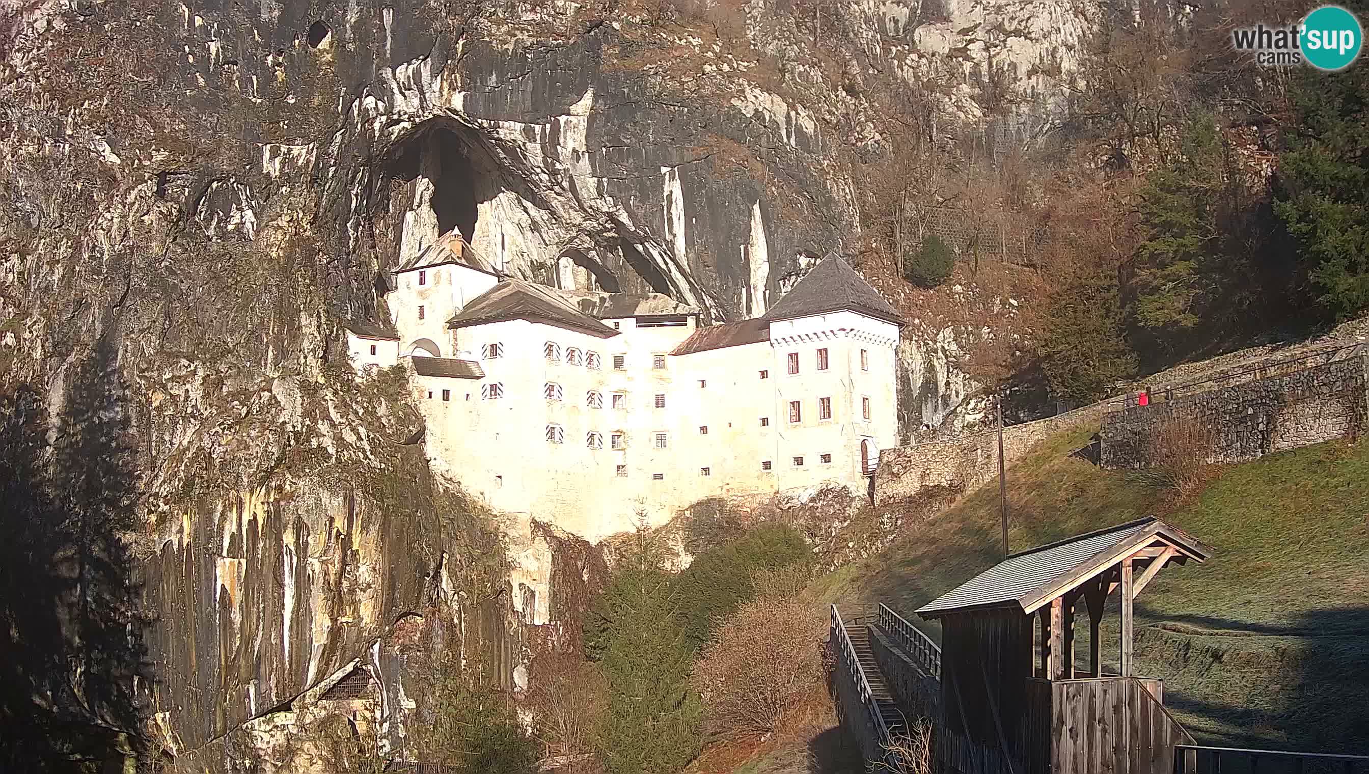 Live Webcam Castello di Predjama – Postumia – Slovenia