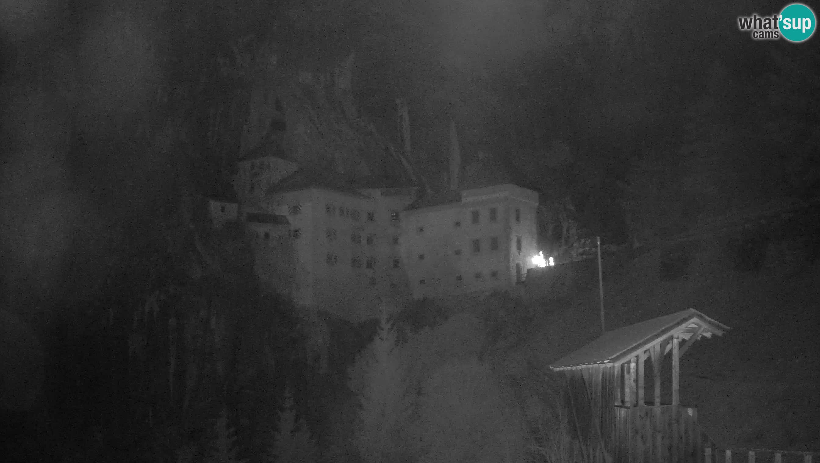 Live Webcam Höhlenburg Predjama – Postojna – Slowenien