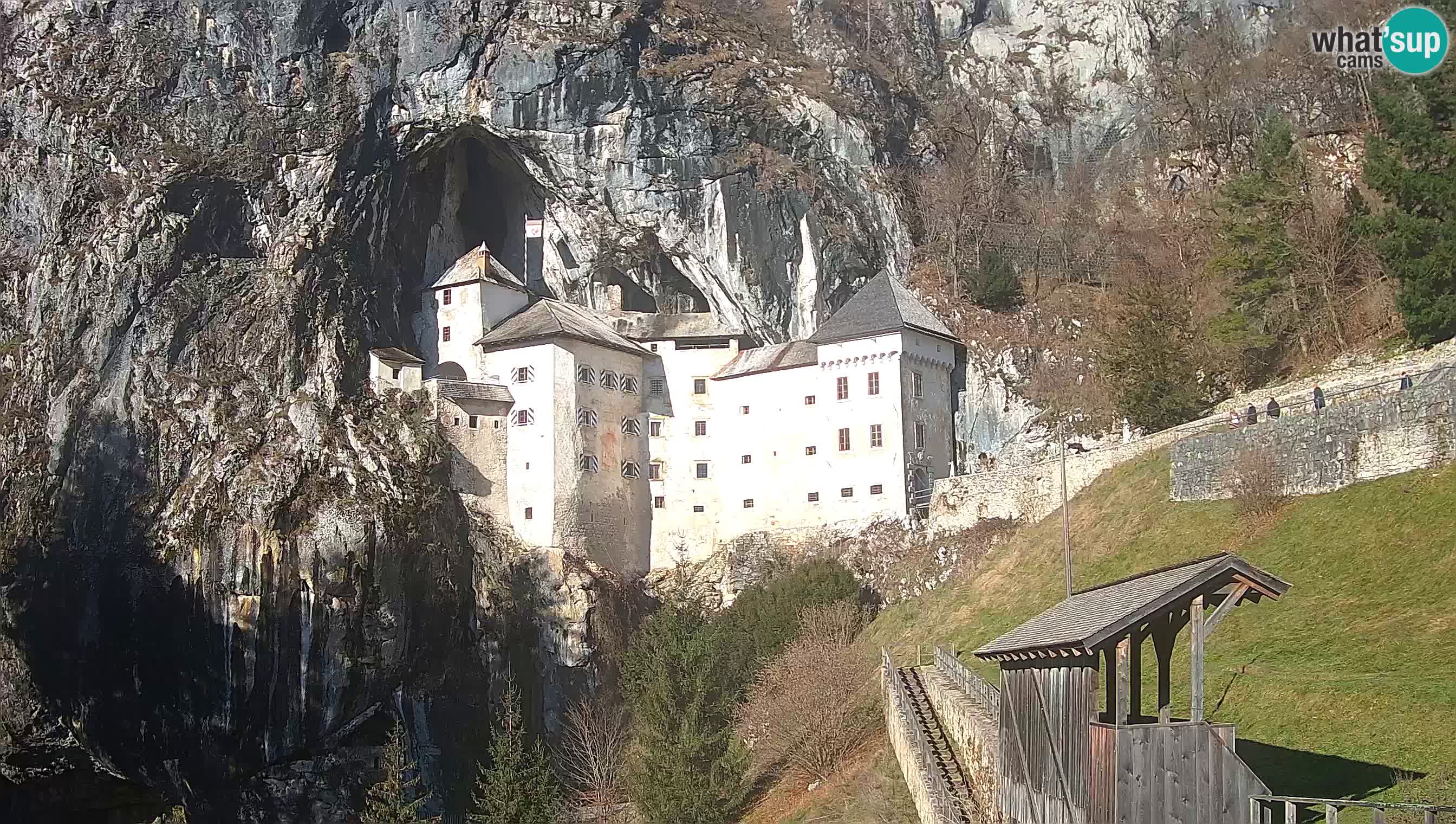 Camera en vivo Castillo de Predjama – Postojna – Eslovenia