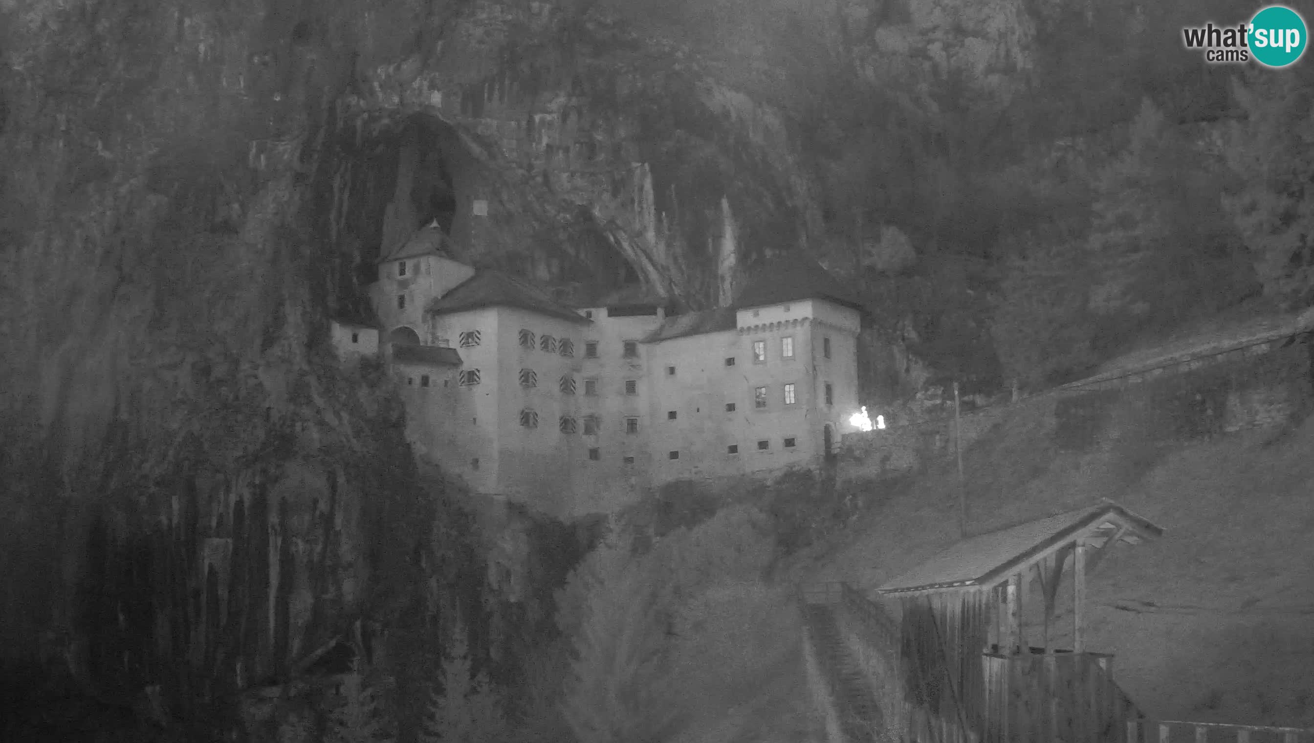 Live Webcam Castello di Predjama – Postumia – Slovenia