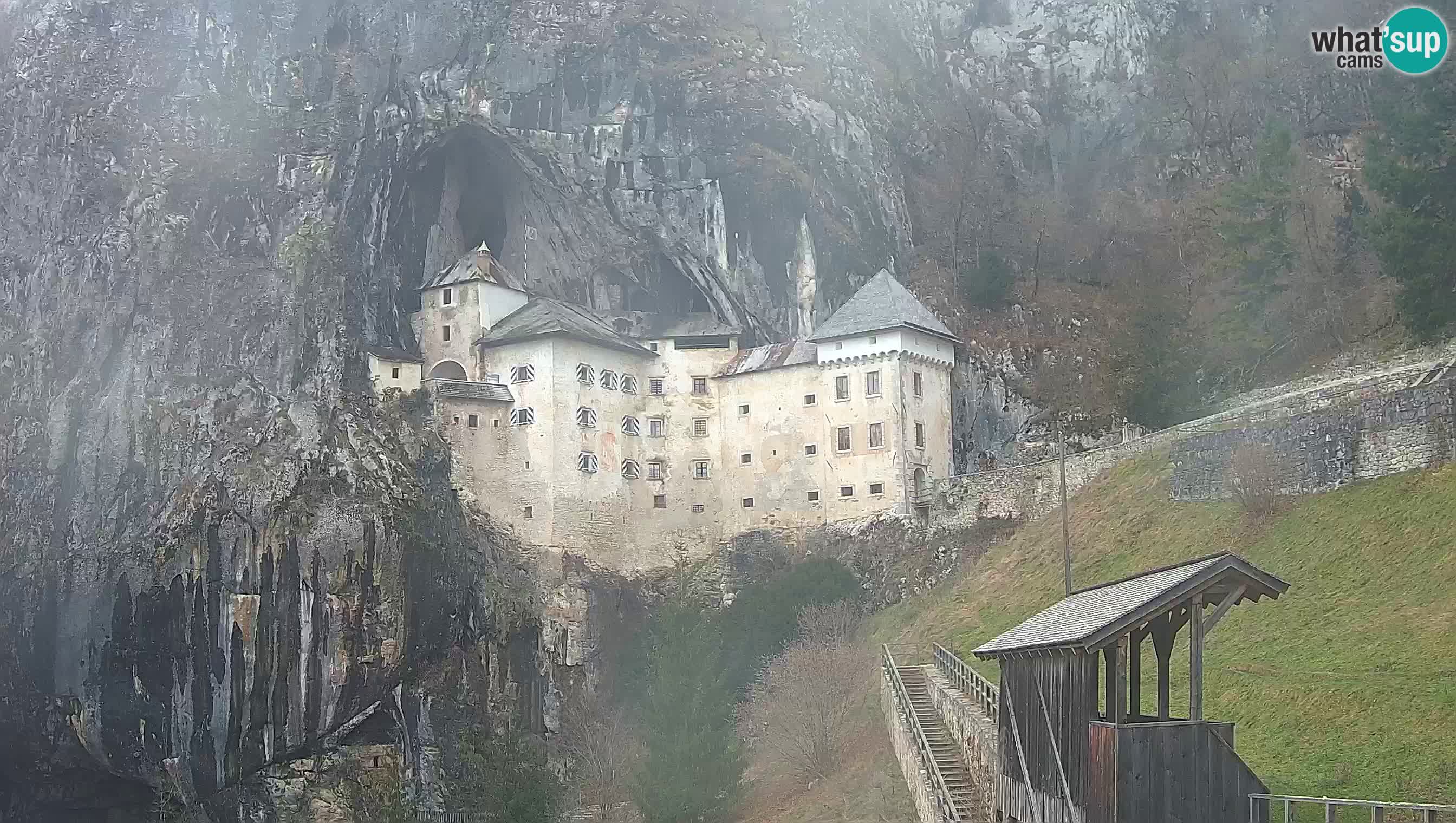 Castillo de Predjama