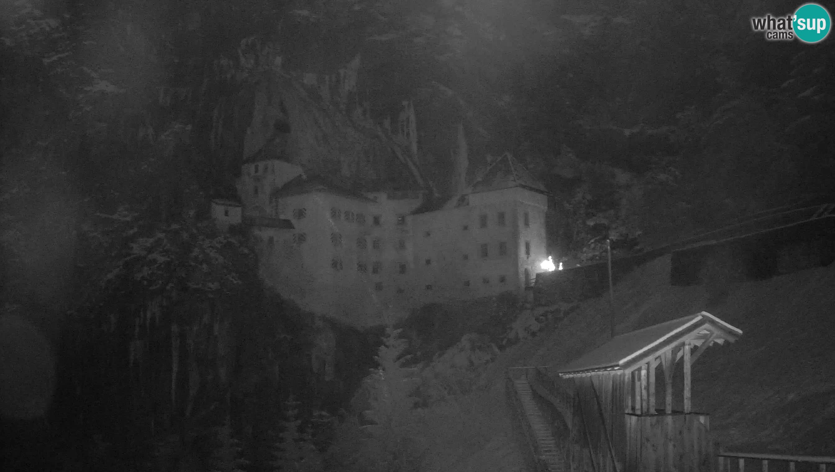 Live Webcam Grad Predjama – Château de Predjama – Postojna – Slovénie