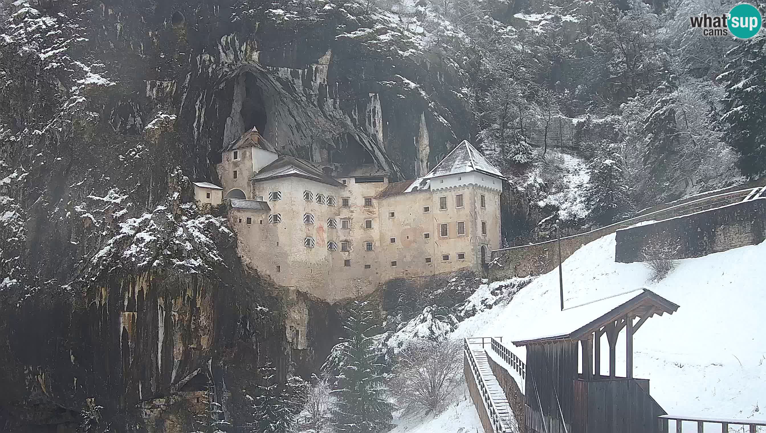 Predjama Castle