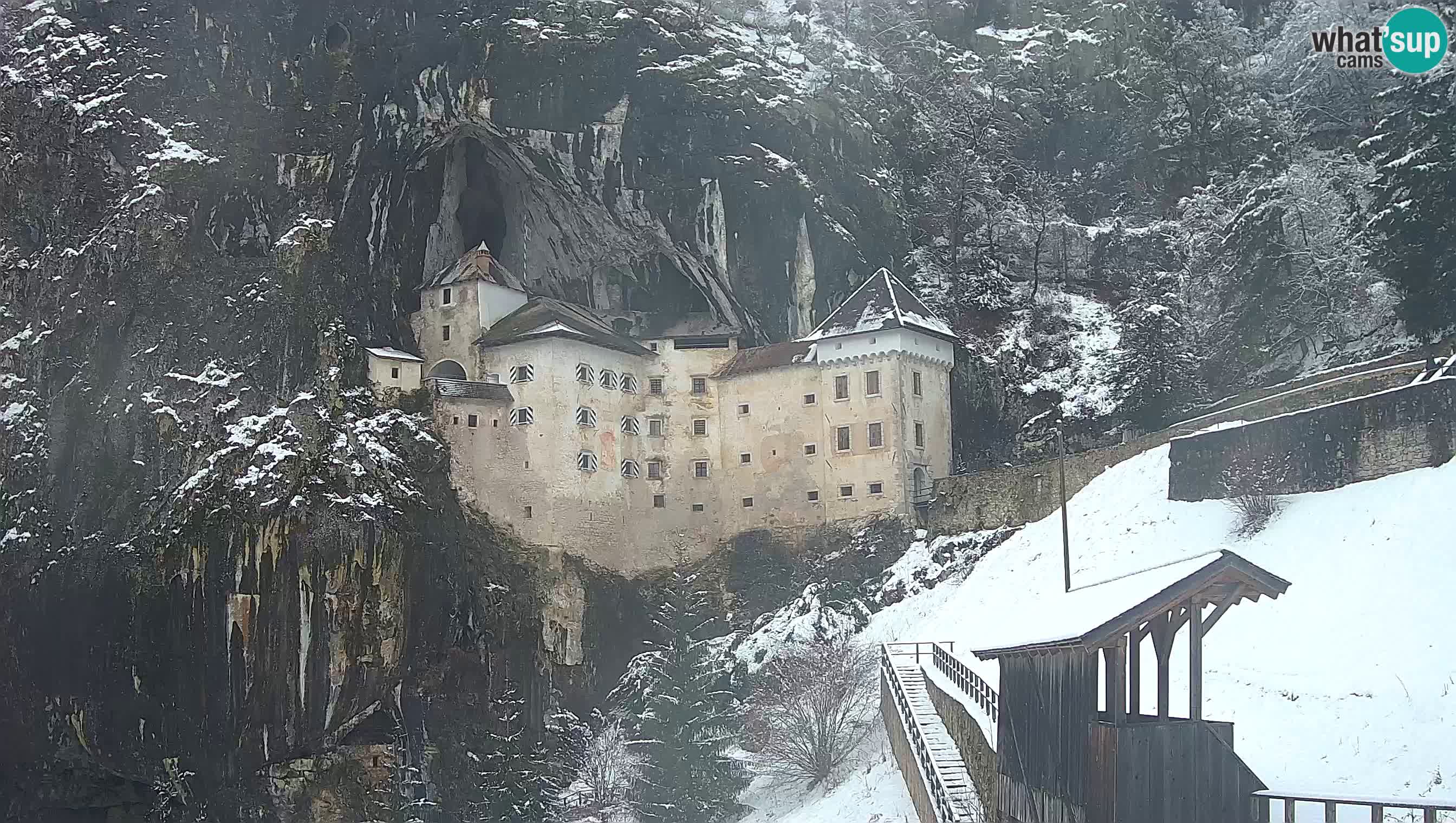 Live Webcam Predjamski grad – Predjama Castle – Postojna – Slovenia