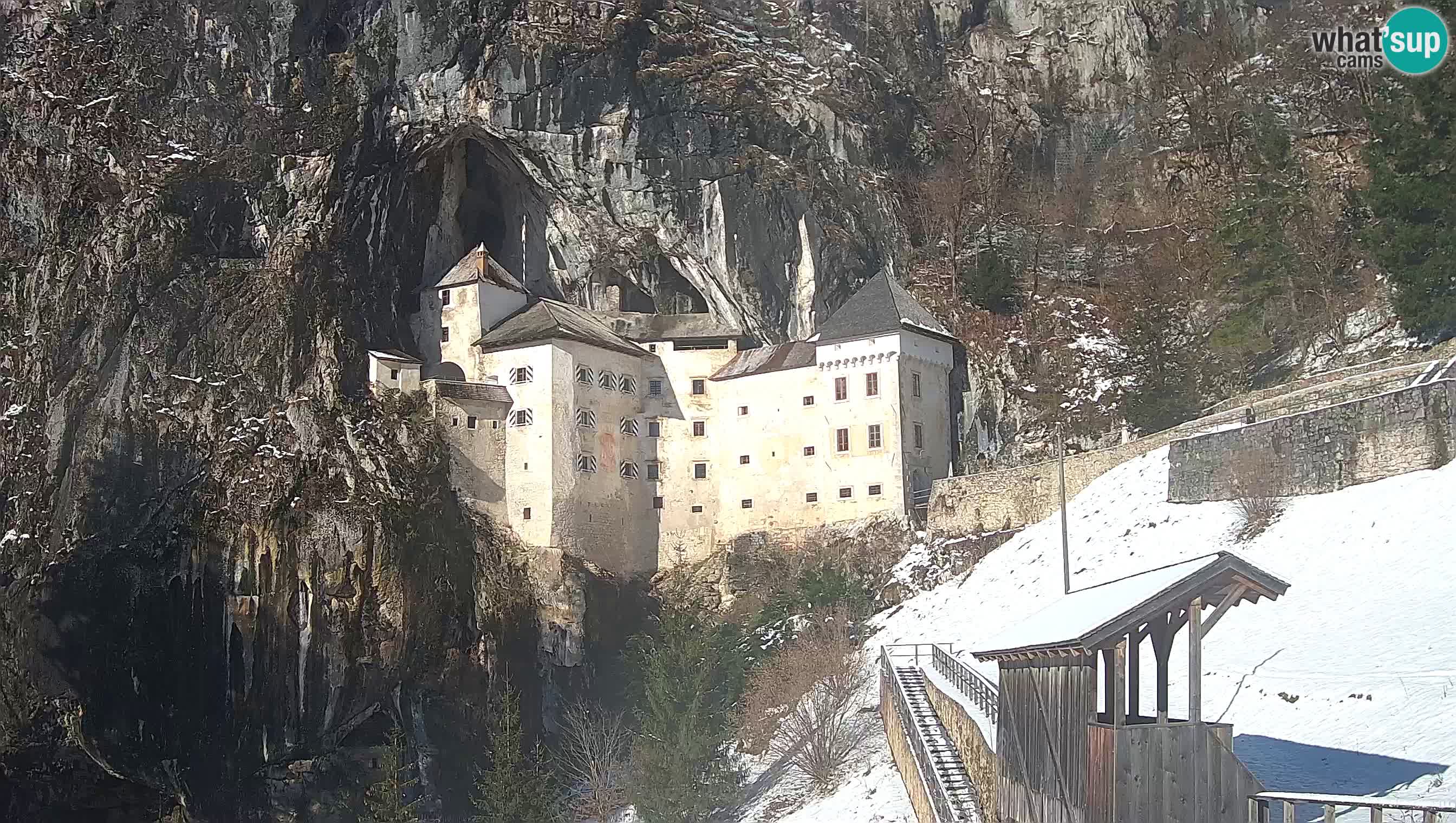 Live Webcam Predjamski grad – Predjama Castle – Postojna – Slovenia