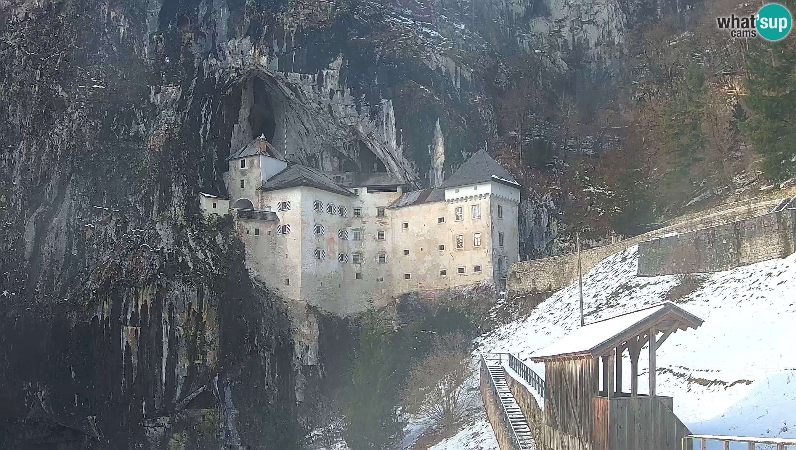 Live Webcam Predjamski grad – Predjama Castle – Postojna – Slovenia