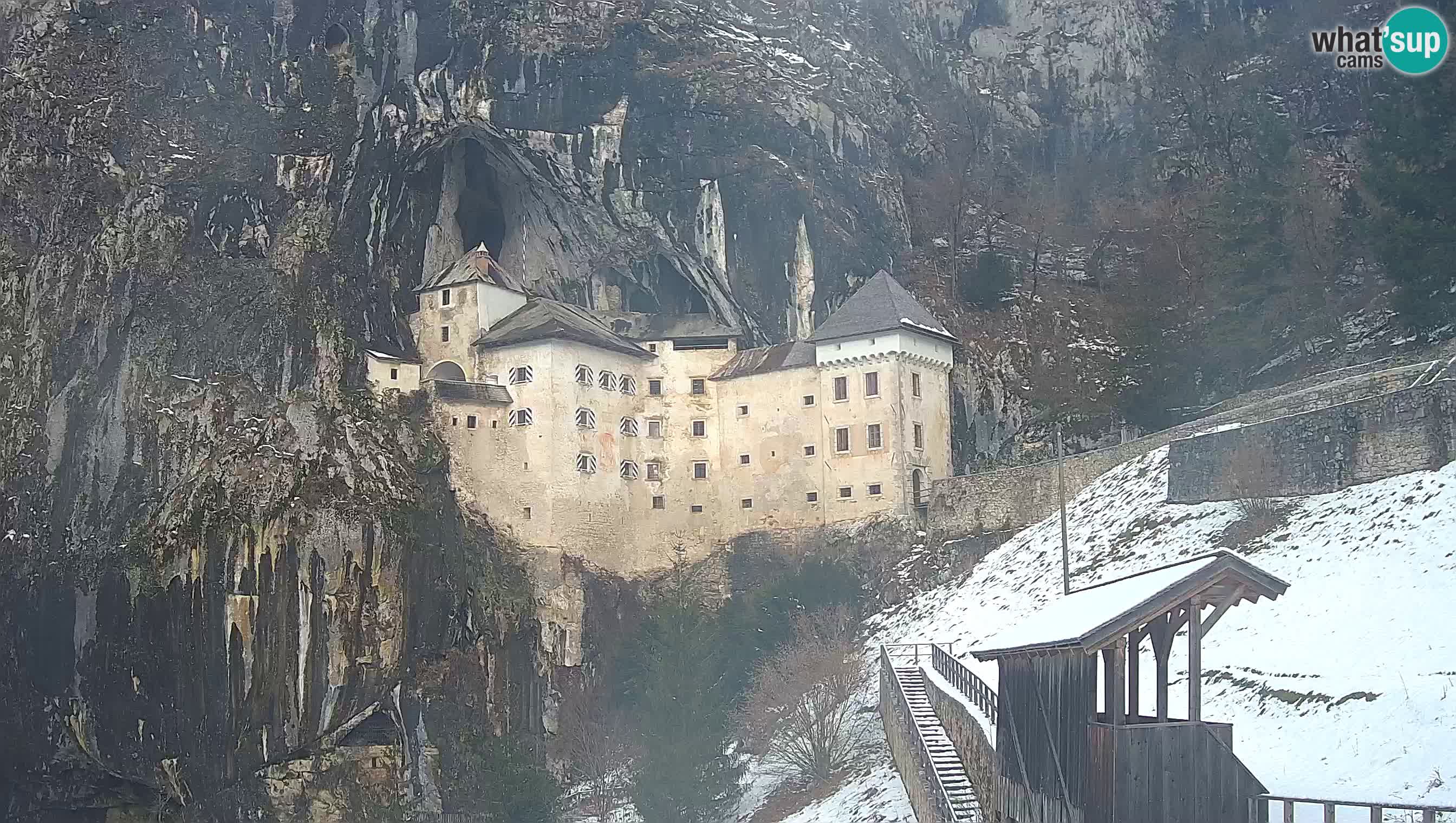 Live Webcam Predjamski grad – Predjama Castle – Postojna – Slovenia