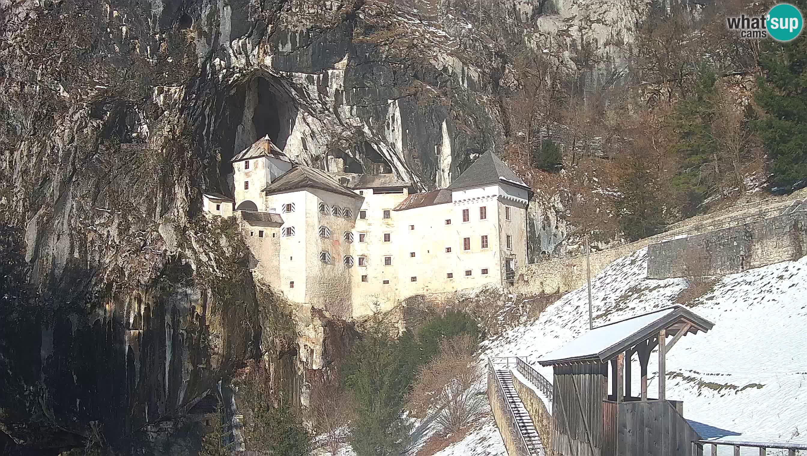 Live Webcam Grad Predjama – Château de Predjama – Postojna – Slovénie