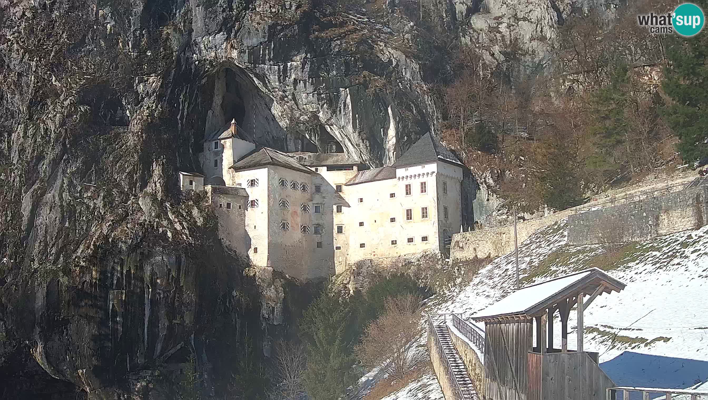 Live Webcam Castello di Predjama – Postumia – Slovenia