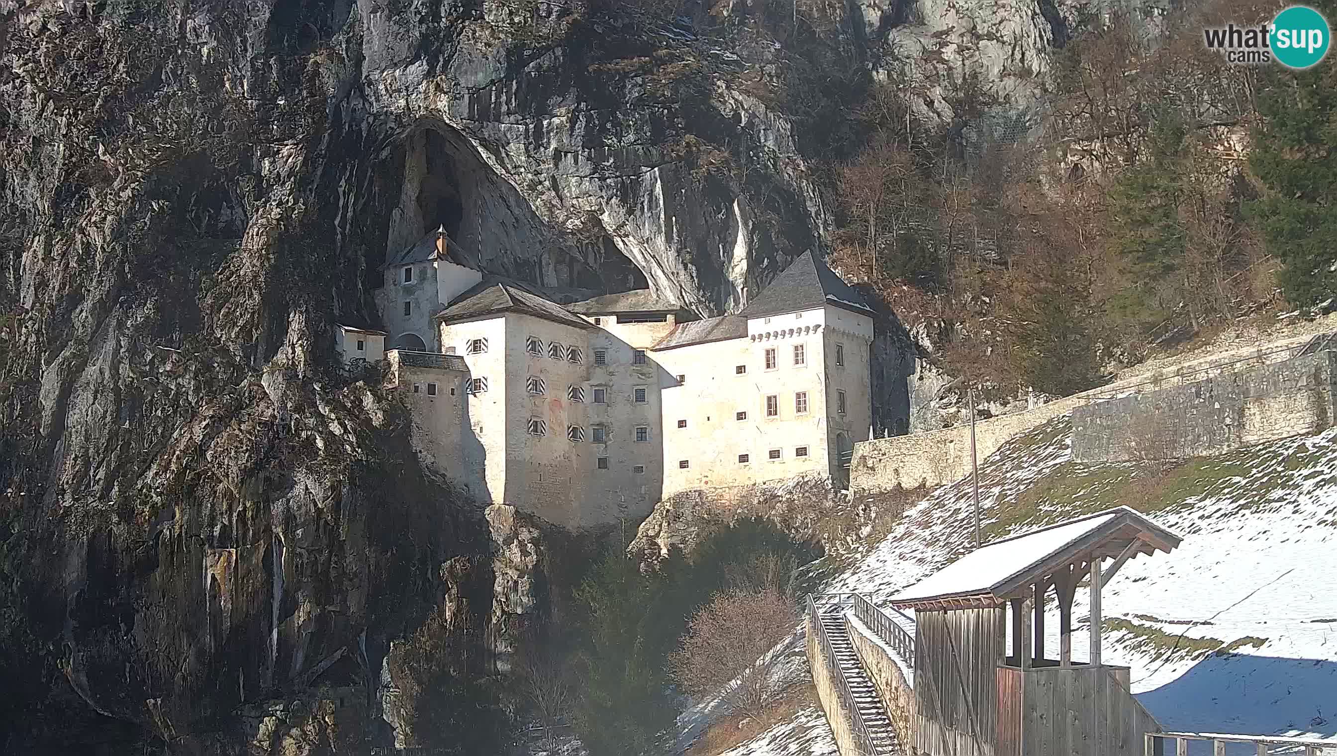 Live Webcam Predjamski grad – Predjama Castle – Postojna – Slovenia