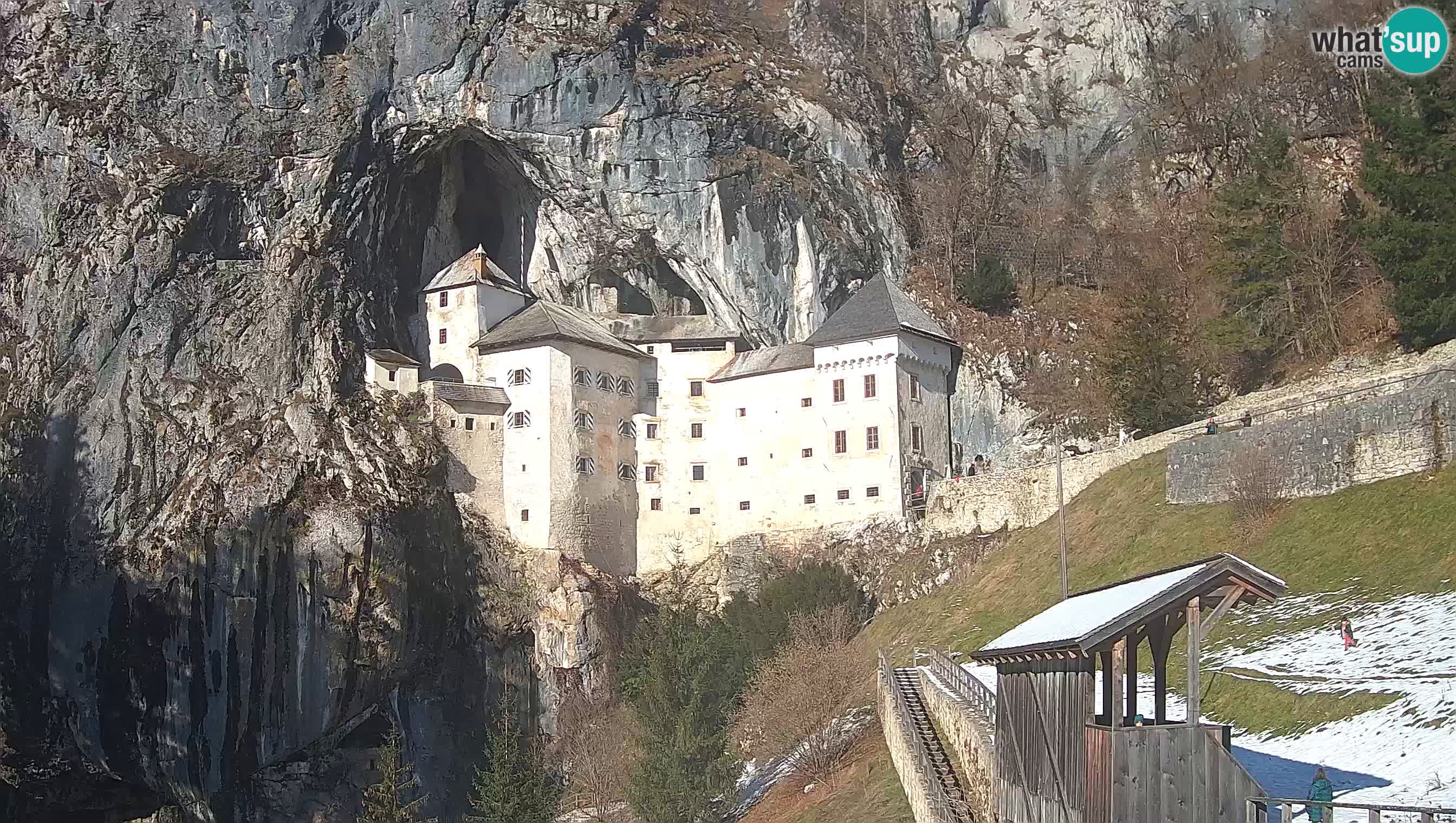 Live Webcam Predjamski grad – Predjama Castle – Postojna – Slovenia