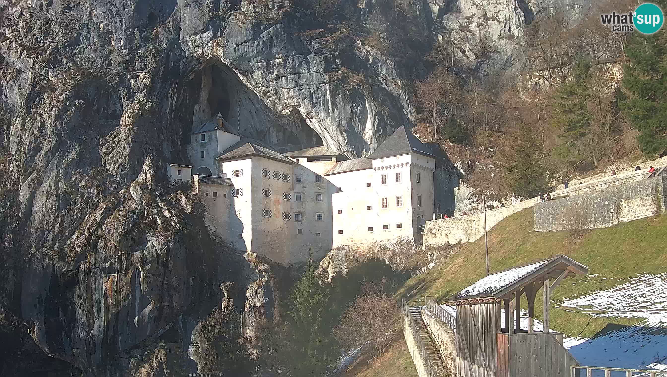 Live Webcam Predjamski grad – Predjama Castle – Postojna – Slovenia