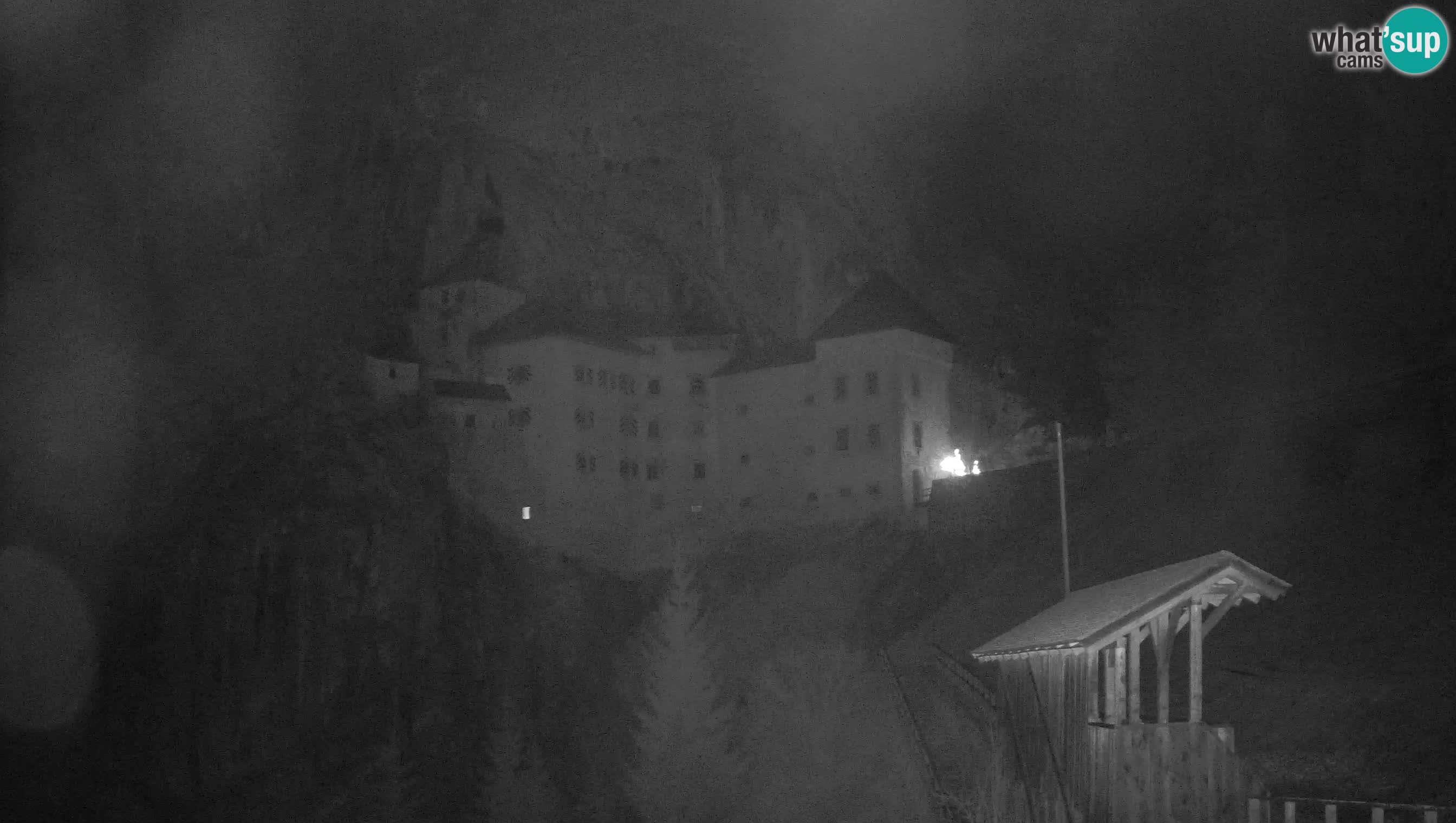 Live Webcam Grad Predjama – Château de Predjama – Postojna – Slovénie