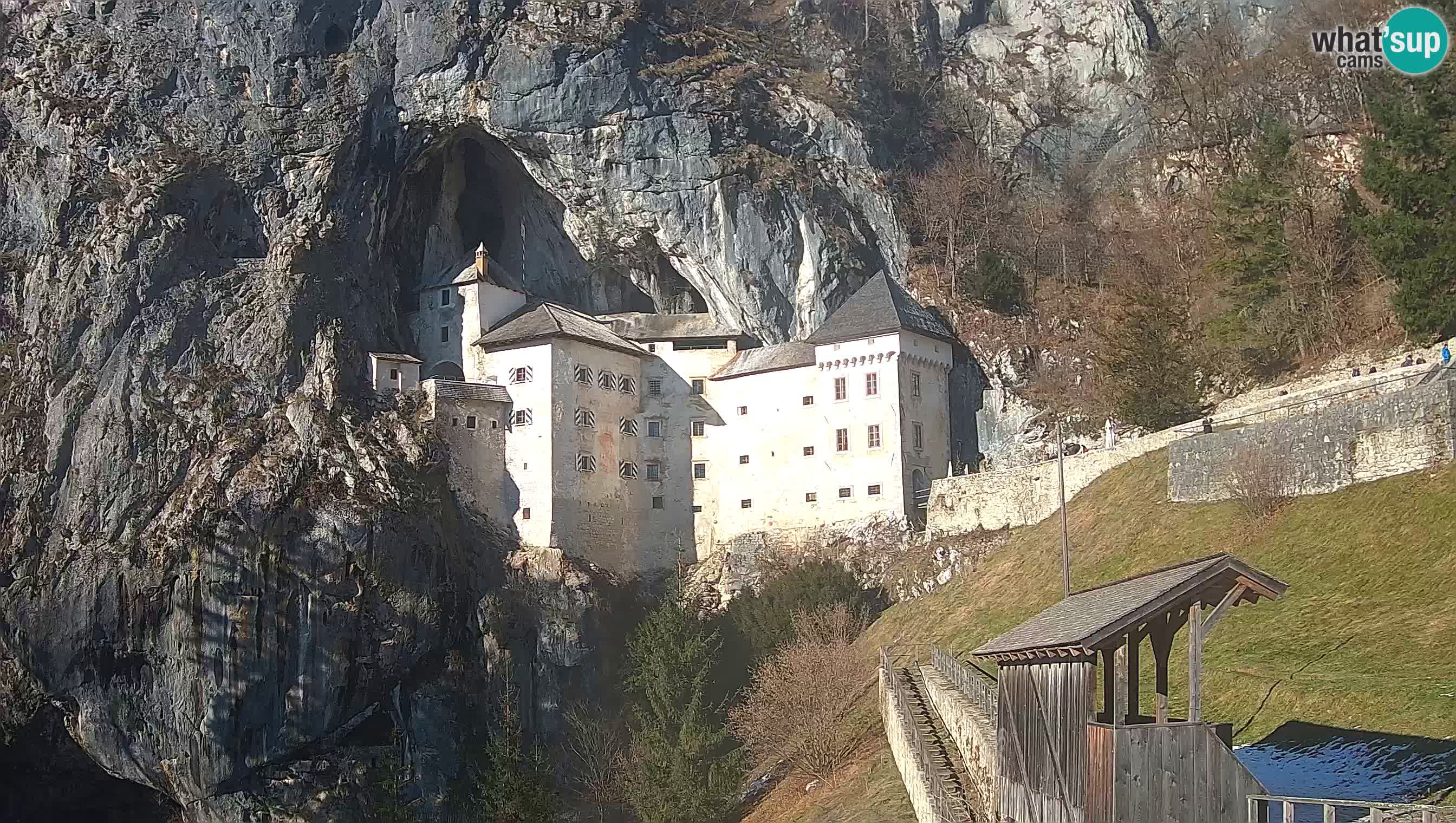 Camera en vivo Castillo de Predjama – Postojna – Eslovenia