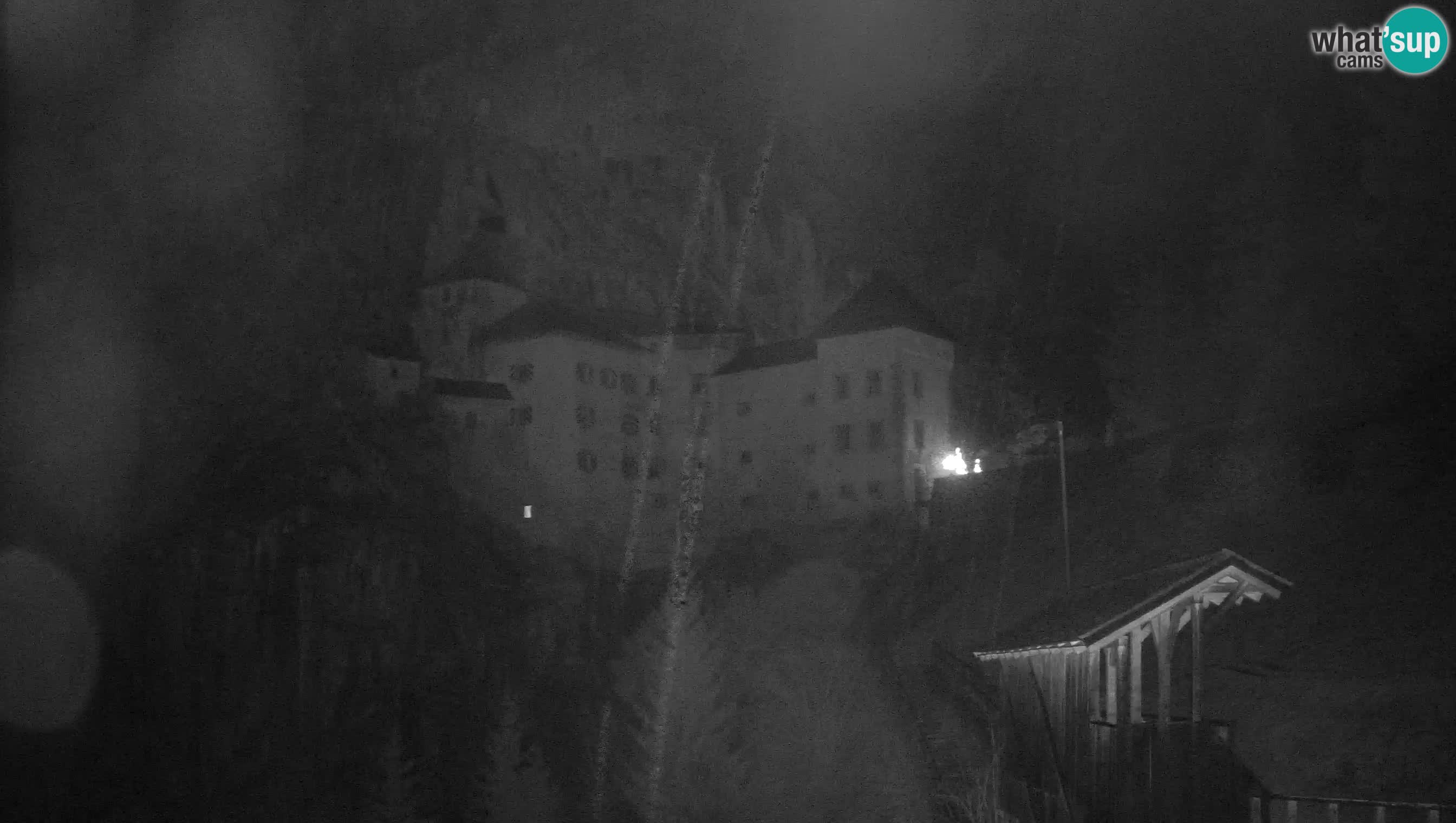 Live Webcam Predjamski grad – Predjama Castle – Postojna – Slovenia