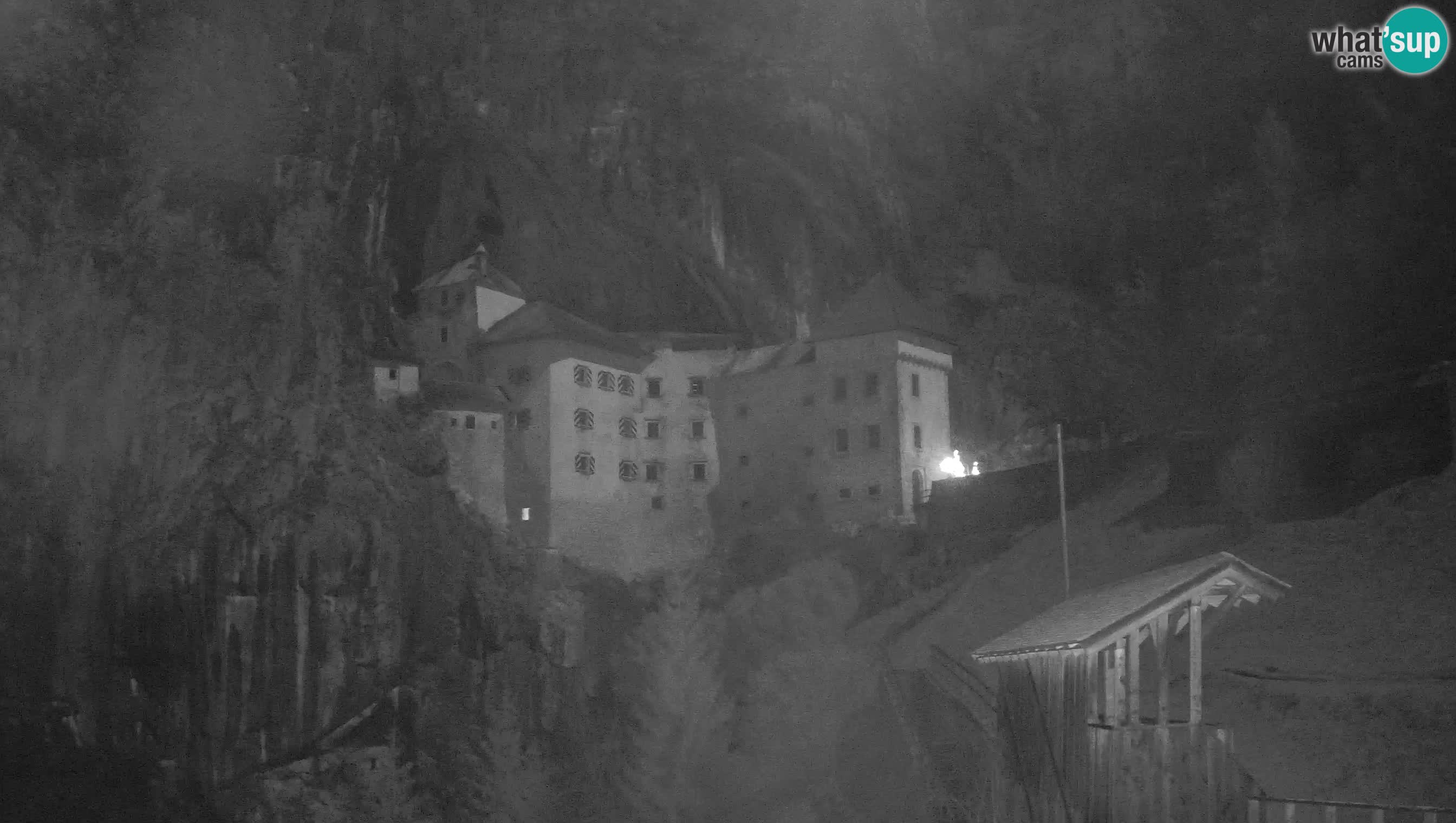 Live Webcam Predjamski grad – Predjama Castle – Postojna – Slovenia