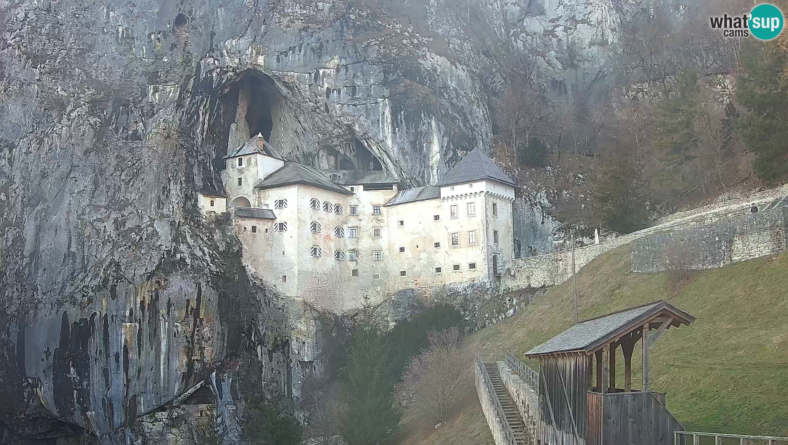 Live Webcam Predjamski grad – Predjama Castle – Postojna – Slovenia