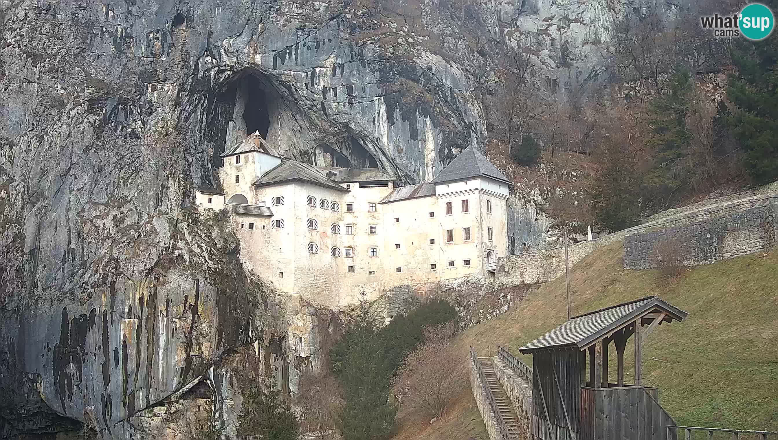 Camera en vivo Castillo de Predjama – Postojna – Eslovenia