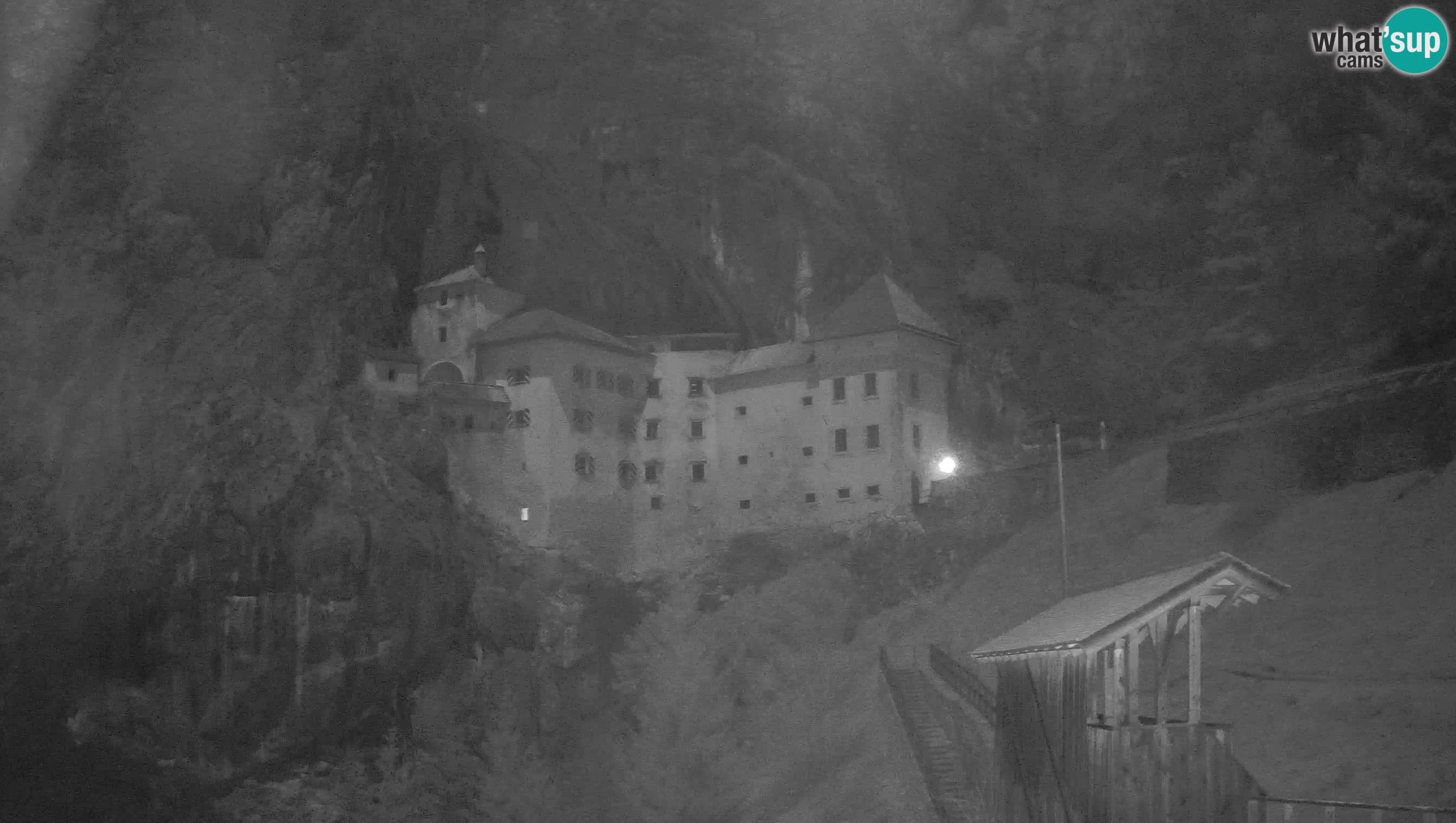 Predjama Castle