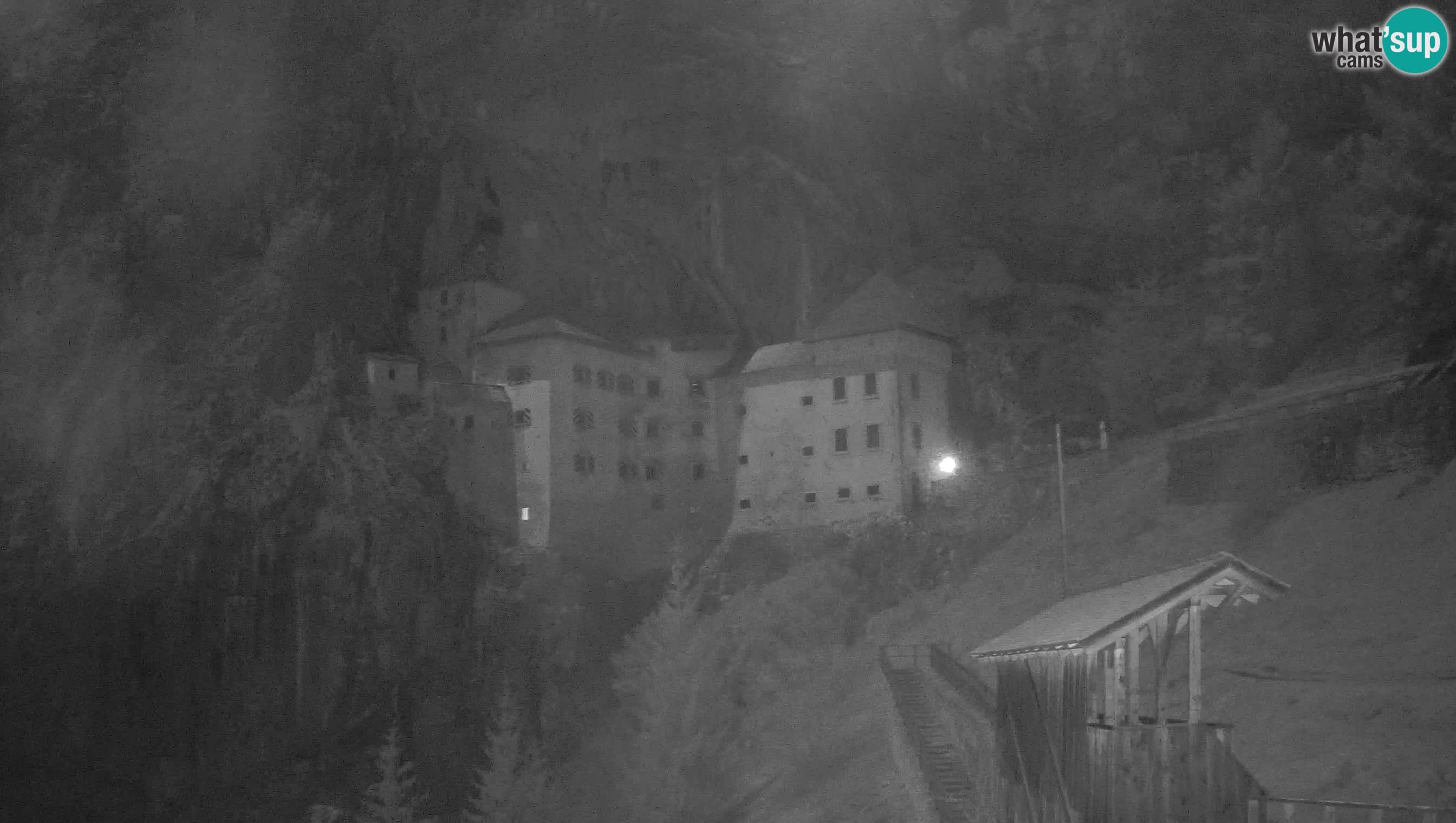 Predjama Castle