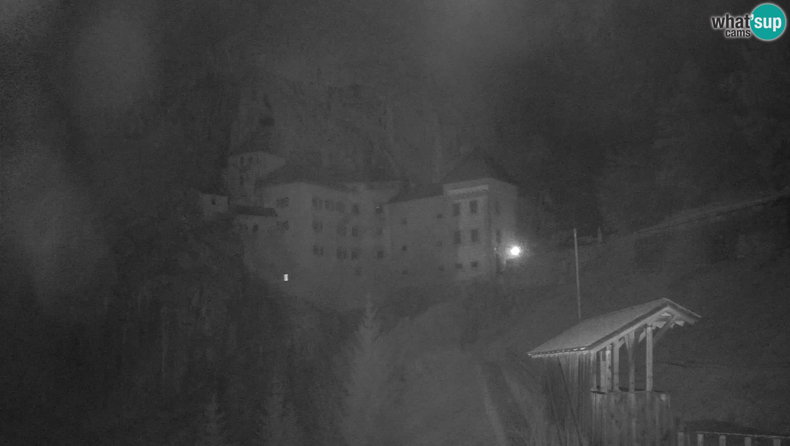 Live Webcam Predjamski grad – Predjama Castle – Postojna – Slovenia