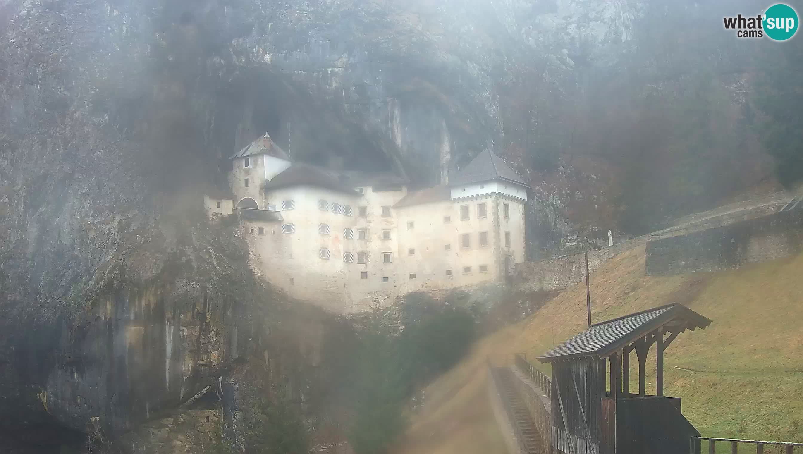 Live Webcam Castello di Predjama – Postumia – Slovenia