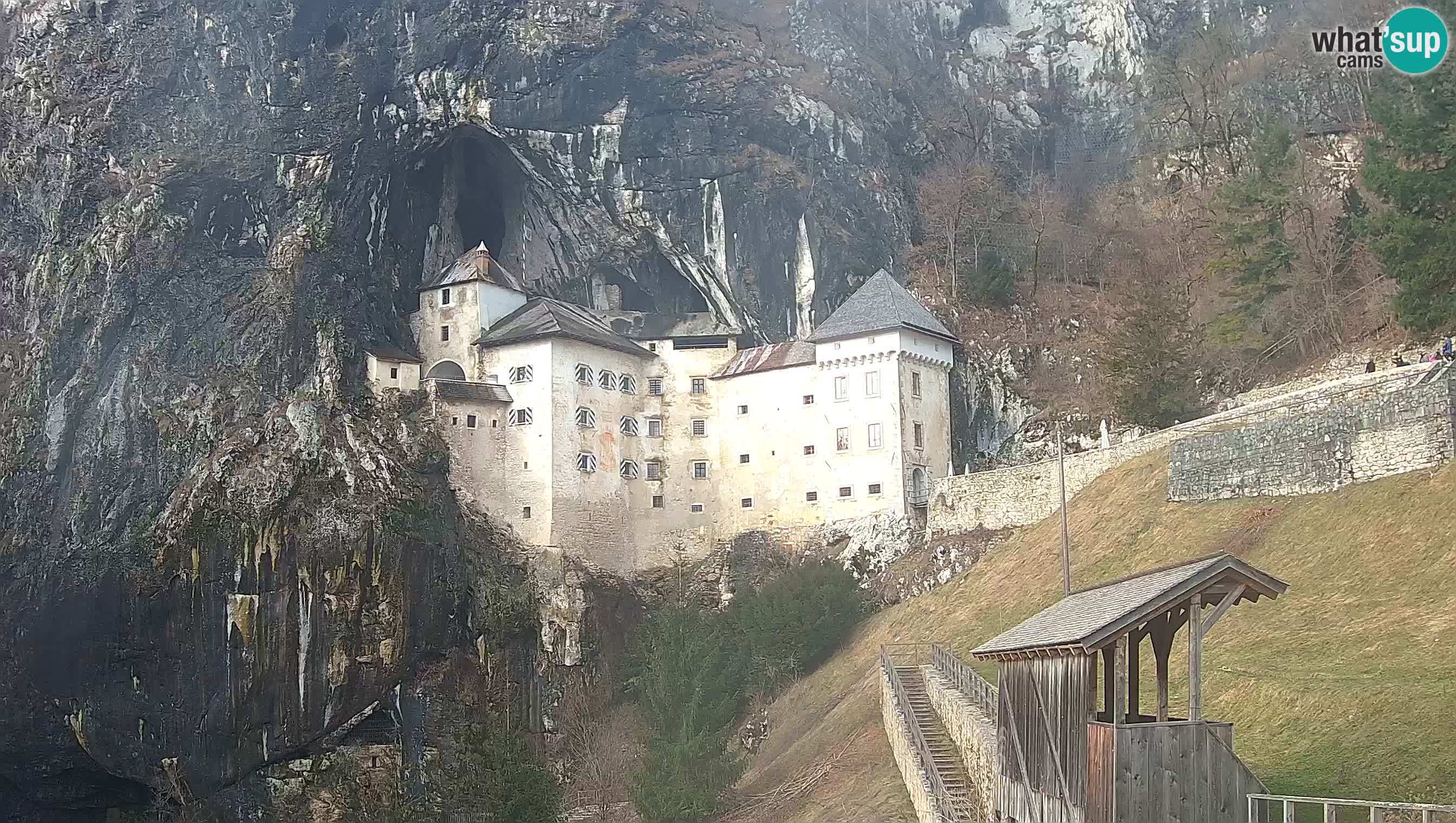 Live Webcam Castello di Predjama – Postumia – Slovenia