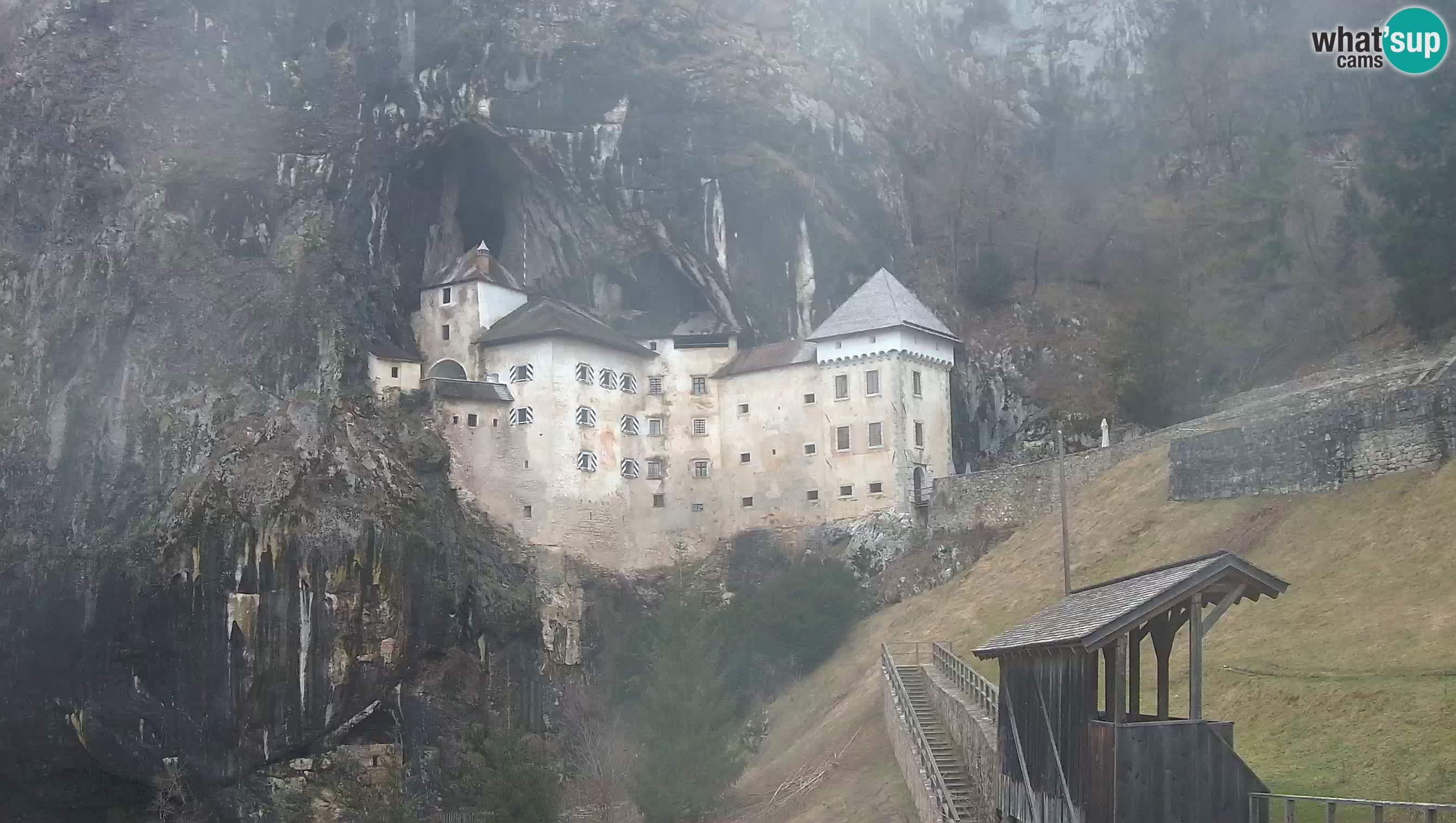 Camera en vivo Castillo de Predjama – Postojna – Eslovenia