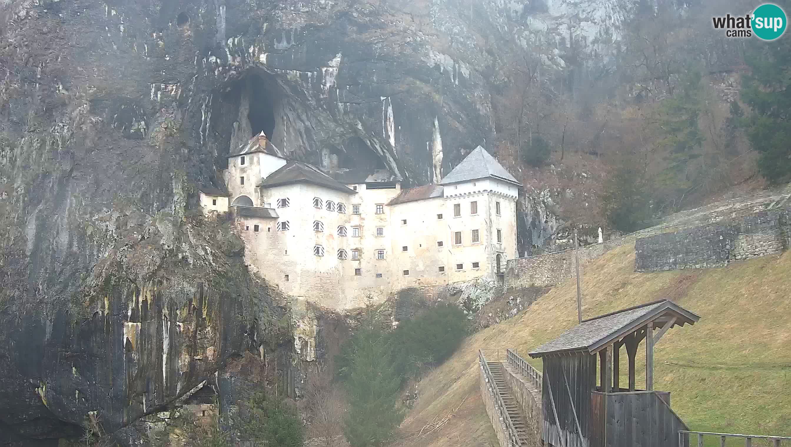 Camera en vivo Castillo de Predjama – Postojna – Eslovenia