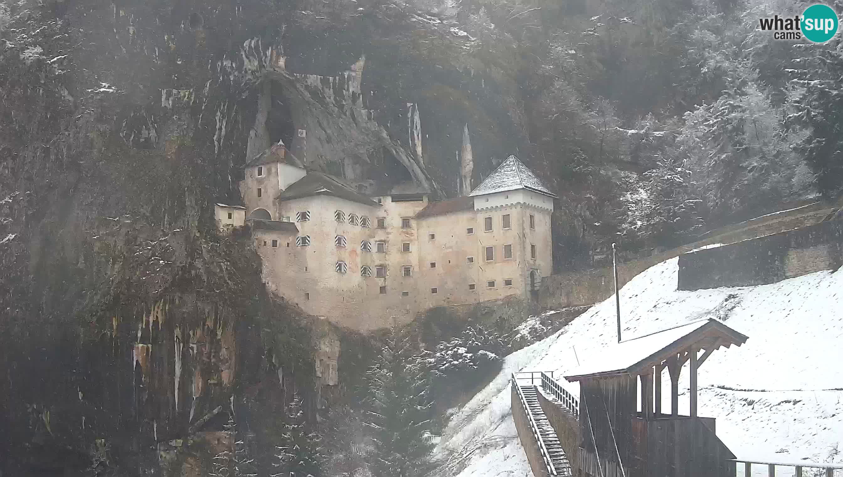 Live Webcam Predjamski grad – Predjama Castle – Postojna – Slovenia