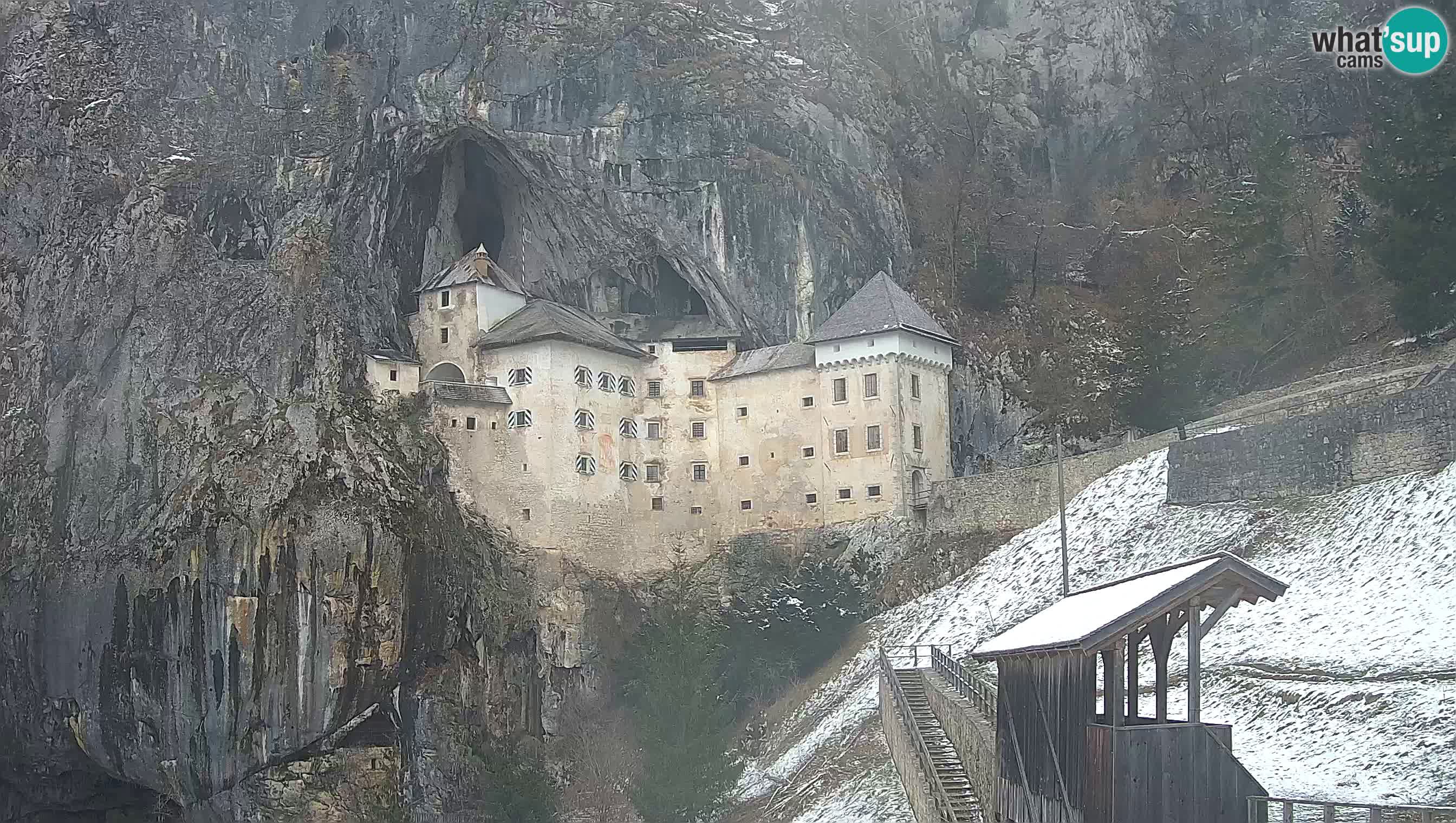 Live Webcam Castello di Predjama – Postumia – Slovenia