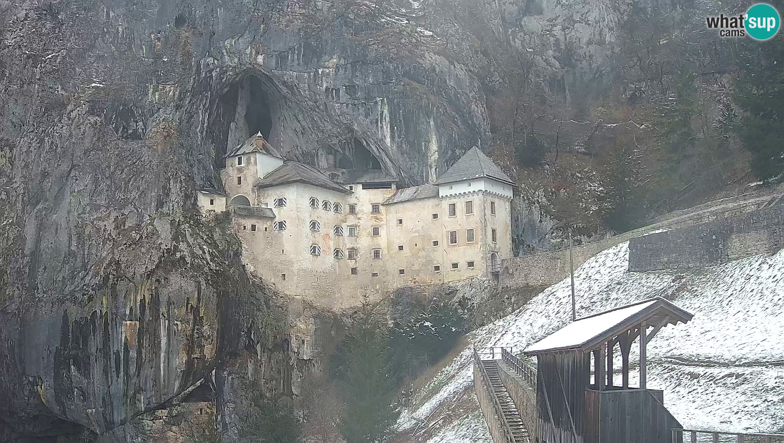 Live Webcam Predjamski grad – Predjama Castle – Postojna – Slovenia