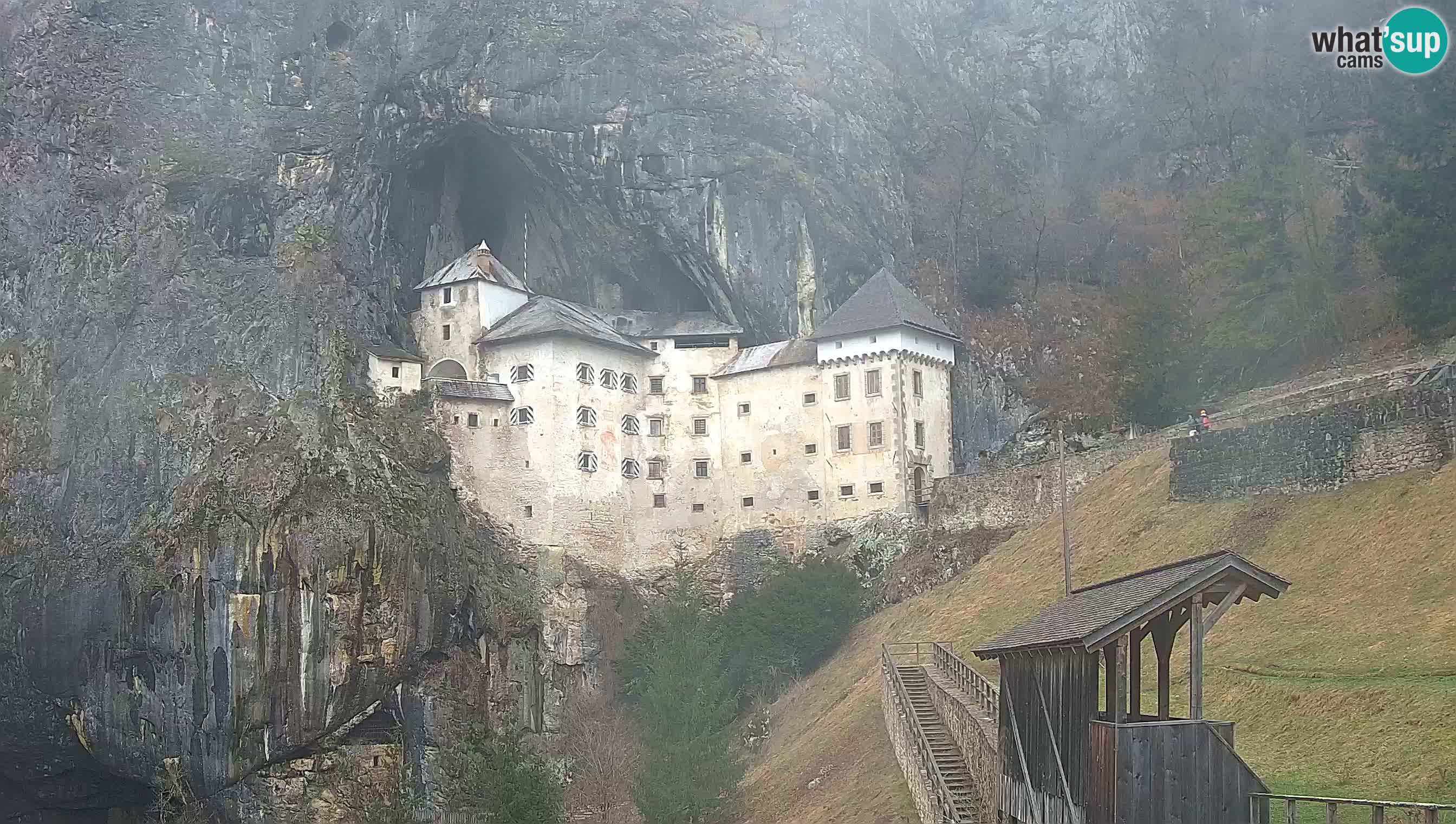 Camera en vivo Castillo de Predjama – Postojna – Eslovenia