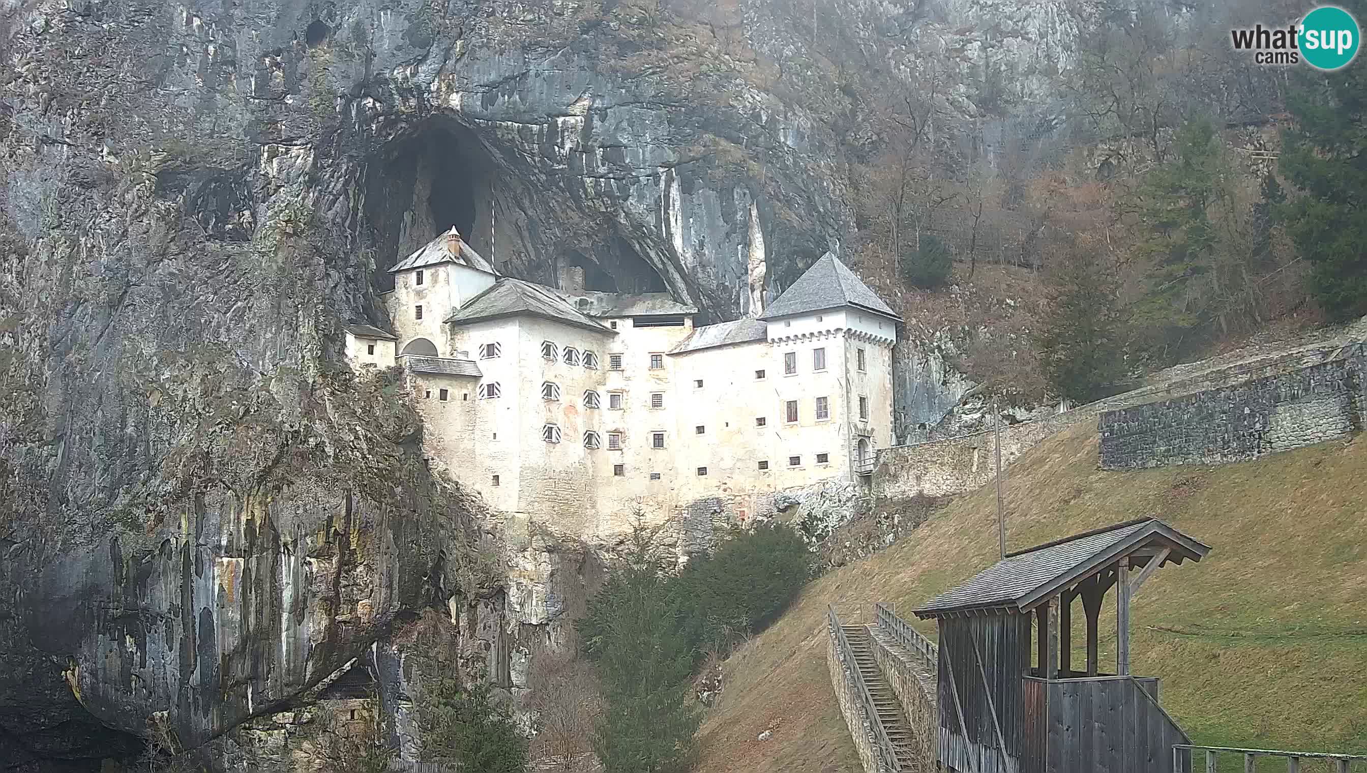 Camera en vivo Castillo de Predjama – Postojna – Eslovenia