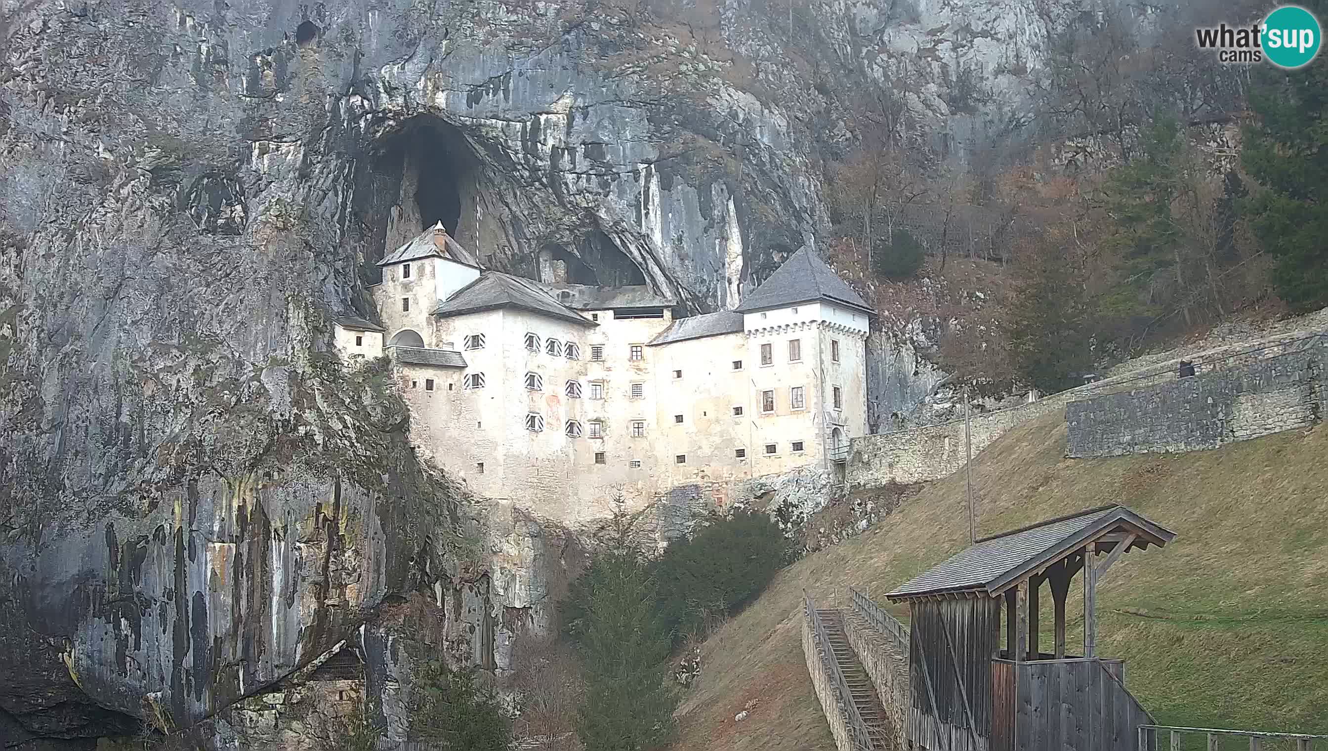 Camera en vivo Castillo de Predjama – Postojna – Eslovenia