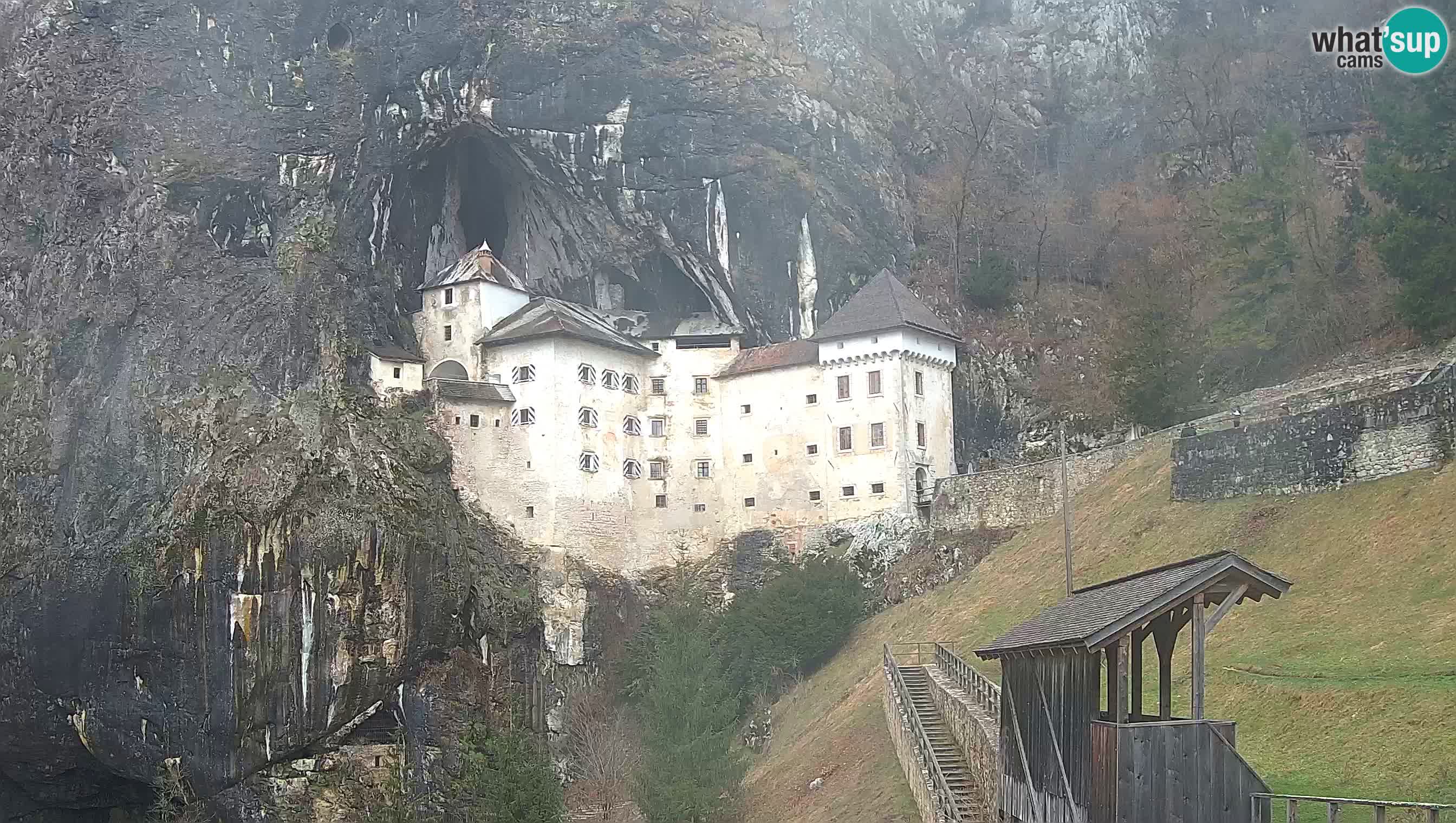 Camera en vivo Castillo de Predjama – Postojna – Eslovenia