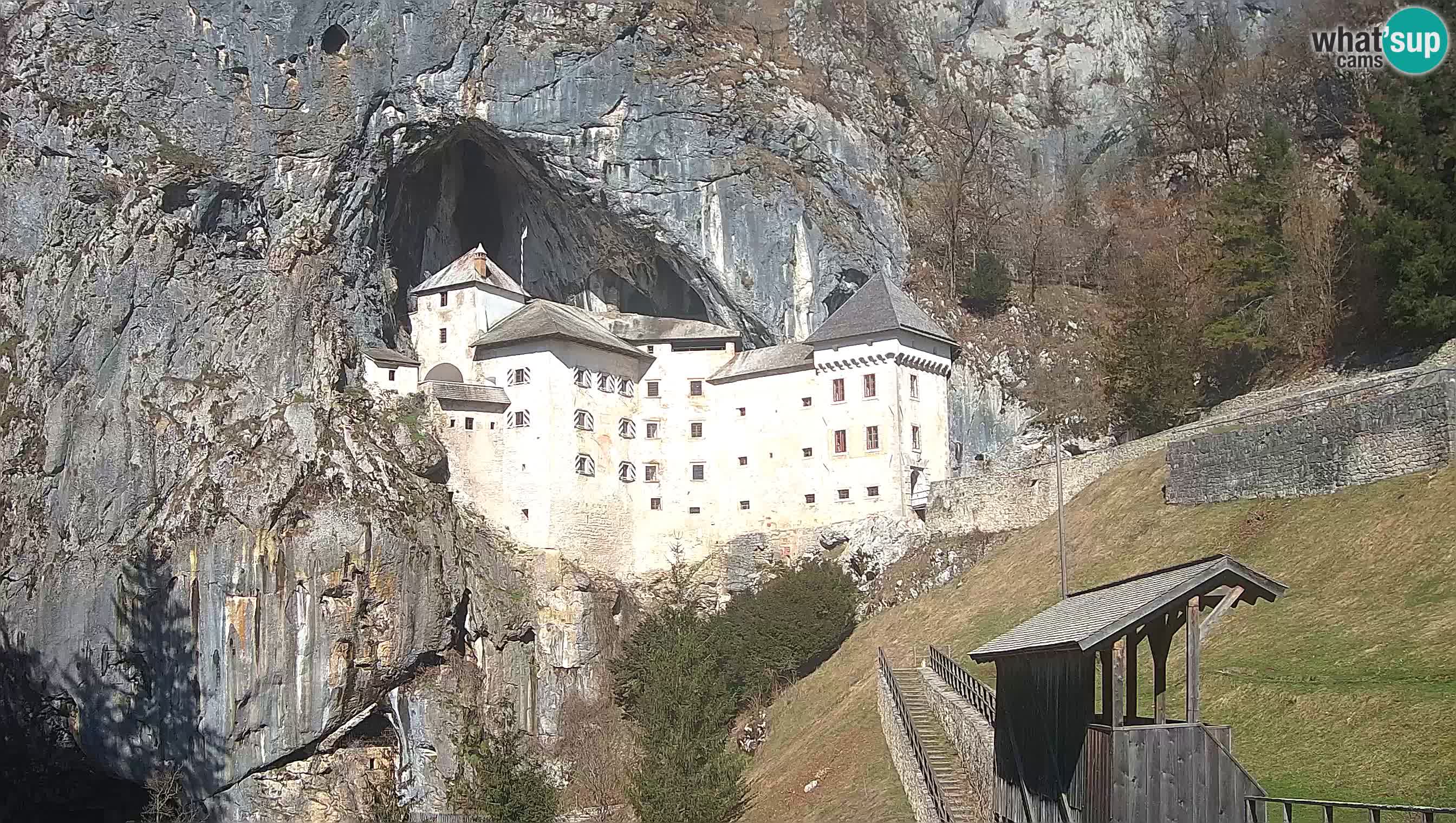 Camera en vivo Castillo de Predjama – Postojna – Eslovenia