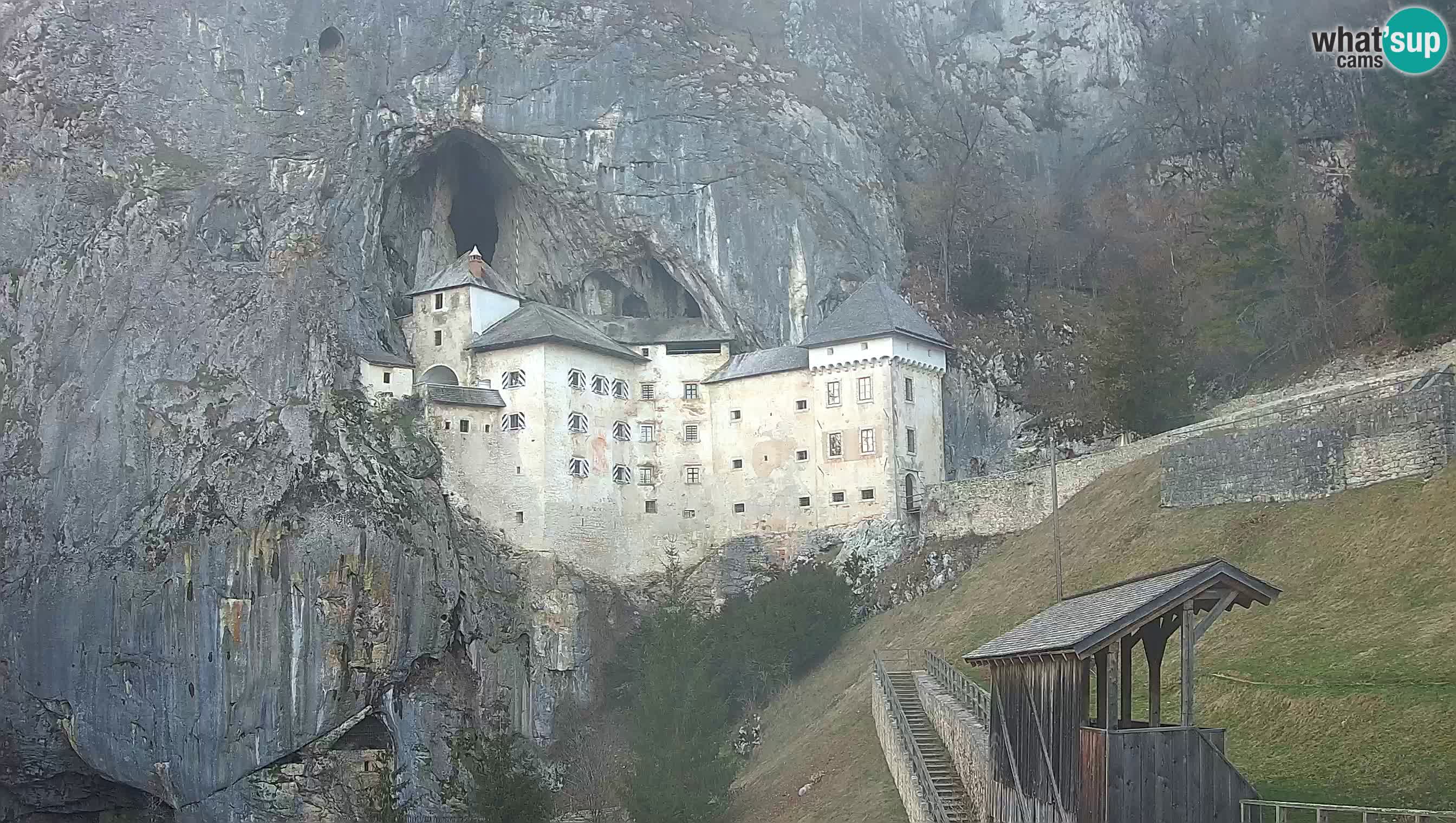 Camera en vivo Castillo de Predjama – Postojna – Eslovenia