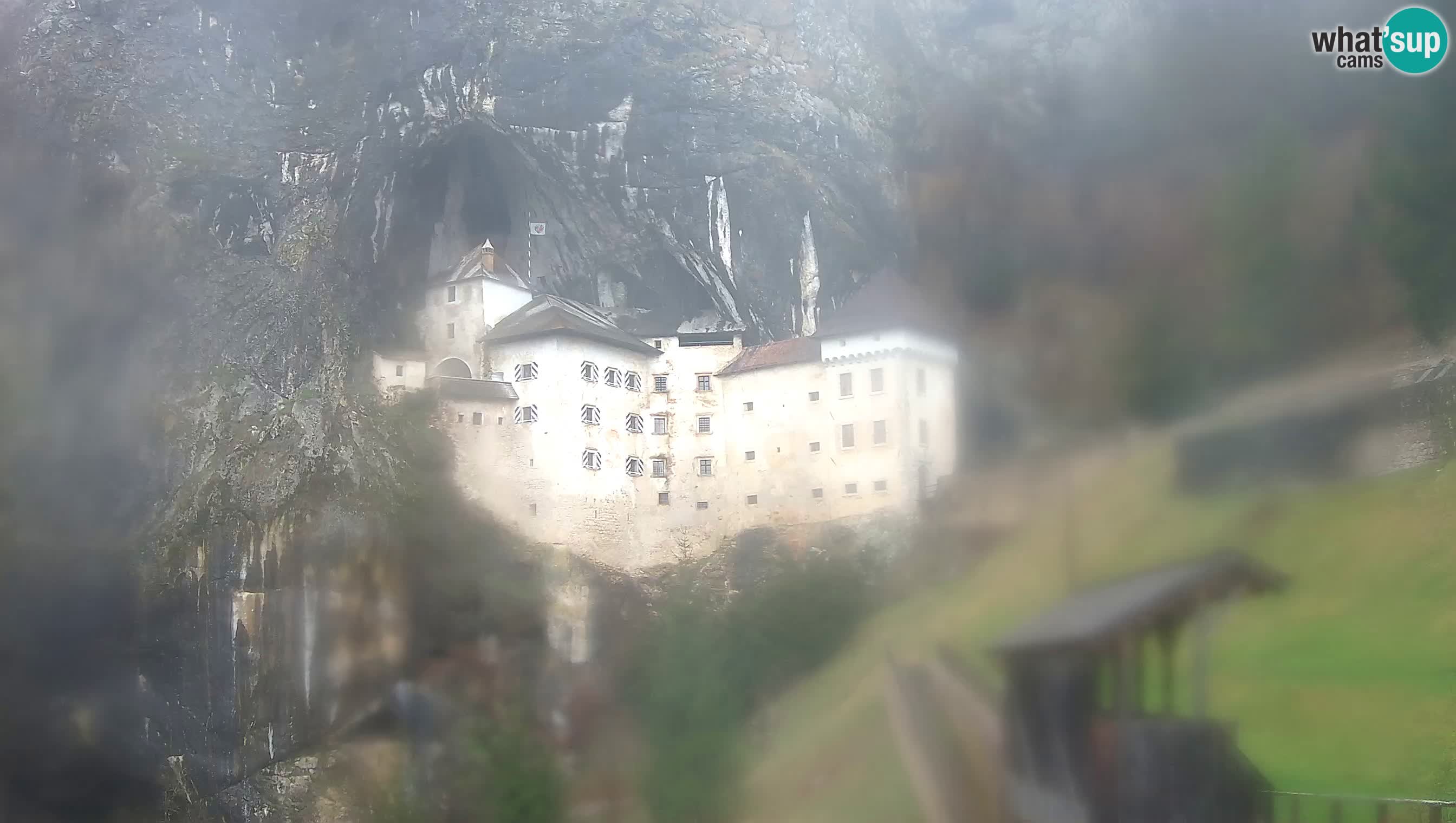 Camera en vivo Castillo de Predjama – Postojna – Eslovenia