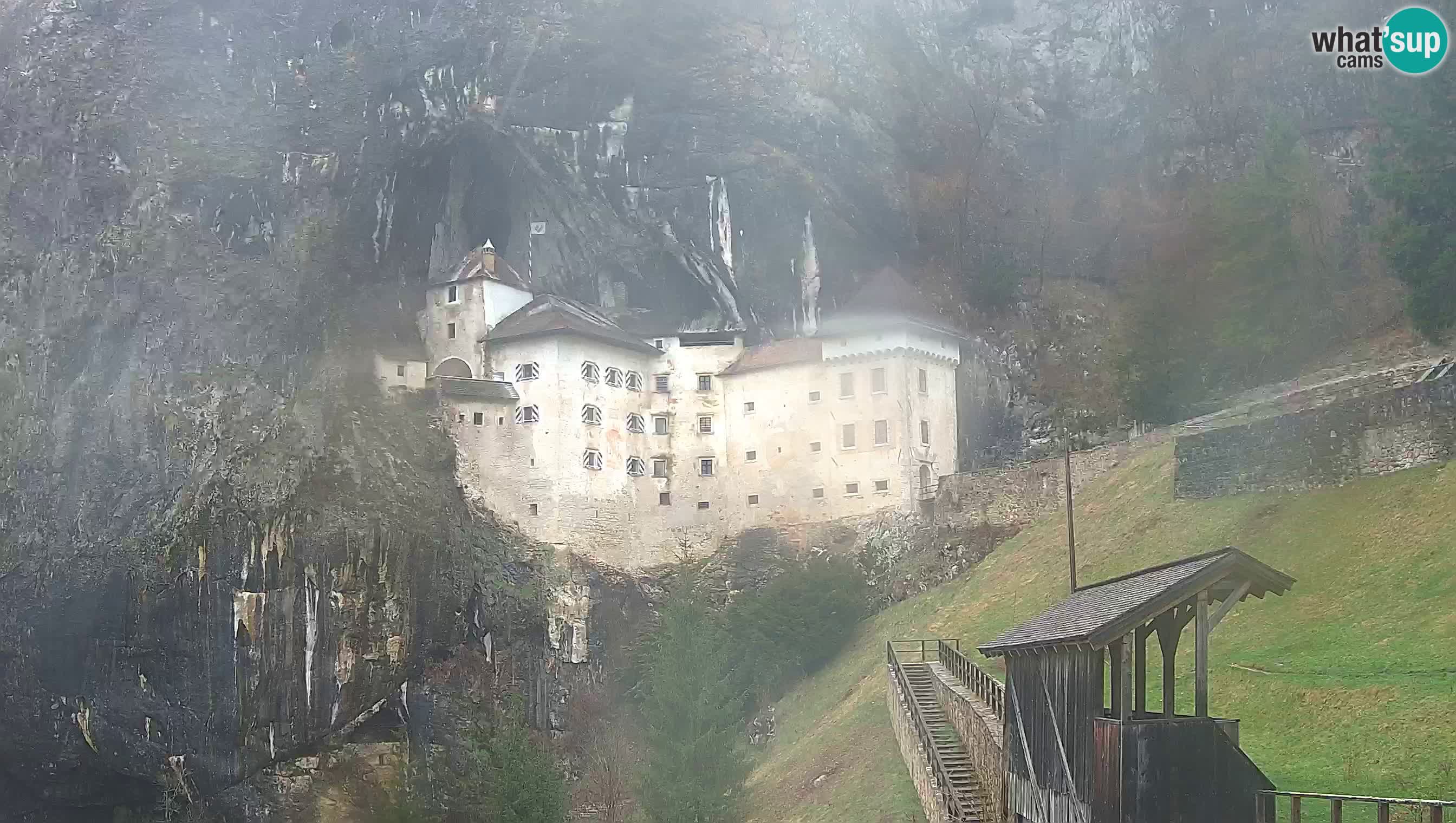 Camera en vivo Castillo de Predjama – Postojna – Eslovenia