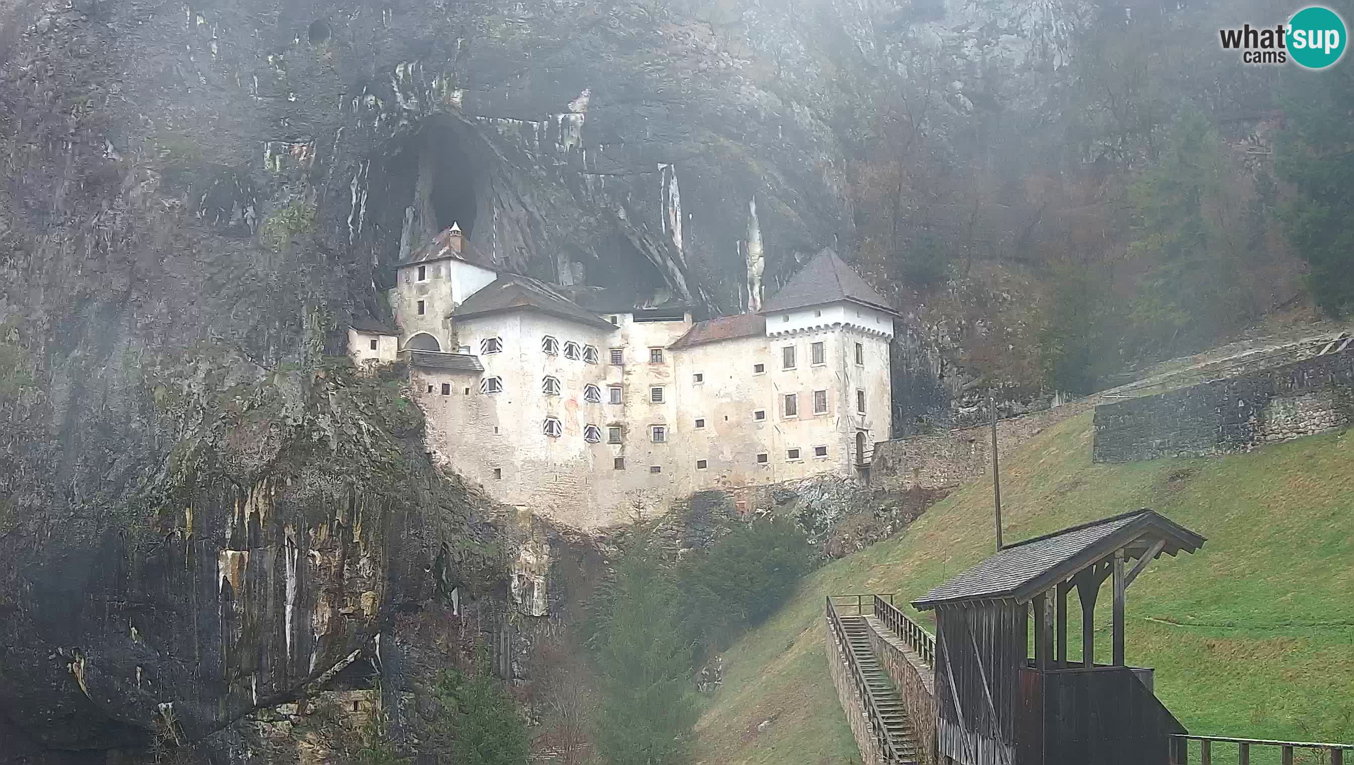 Camera en vivo Castillo de Predjama – Postojna – Eslovenia