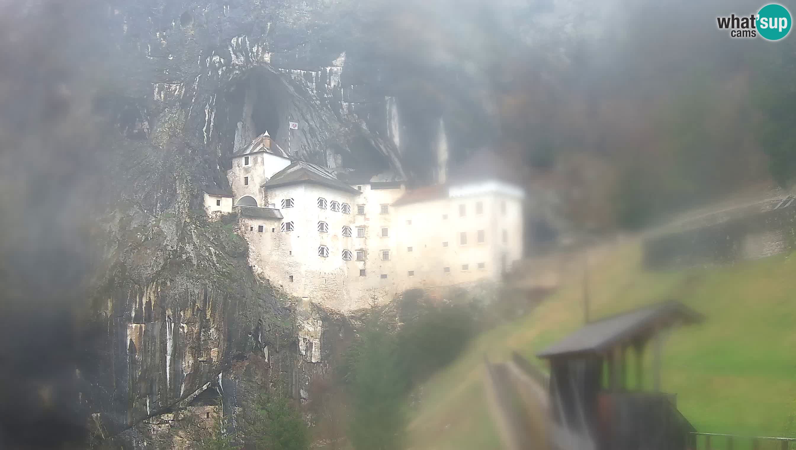 Live Webcam Predjamski grad – Predjama Castle – Postojna – Slovenia