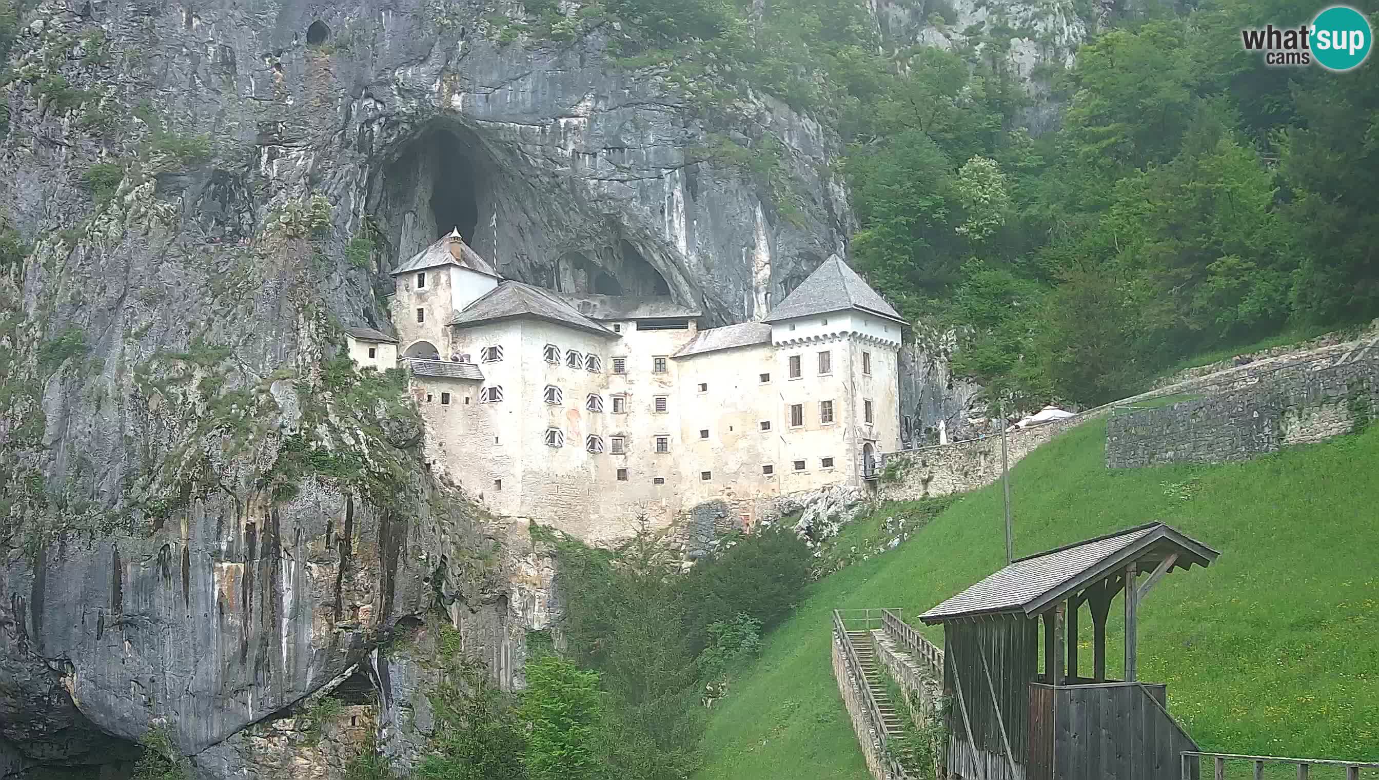 Live Webcam Castello di Predjama – Postumia – Slovenia