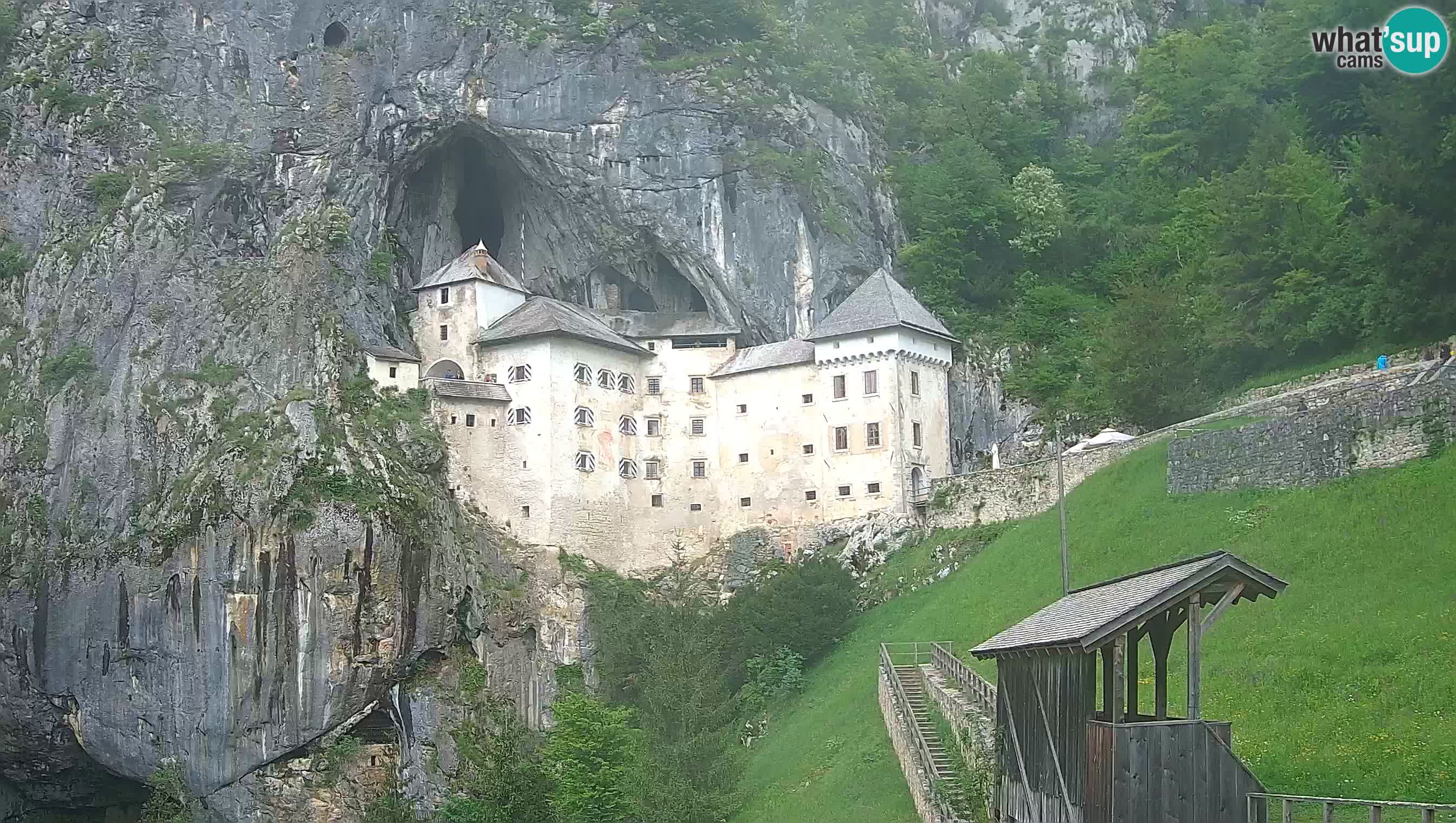 Live Webcam Predjamski grad – Predjama Castle – Postojna – Slovenia