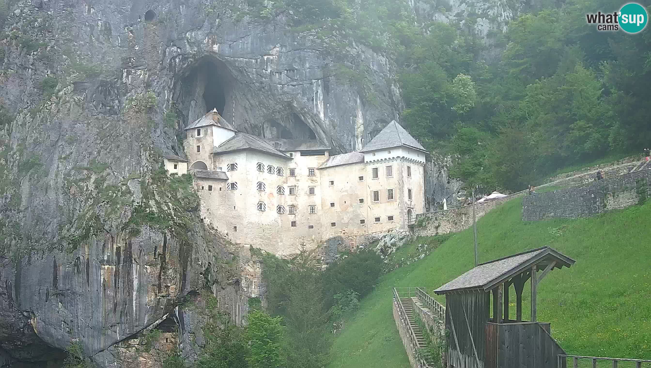 Live Webcam Castello di Predjama – Postumia – Slovenia