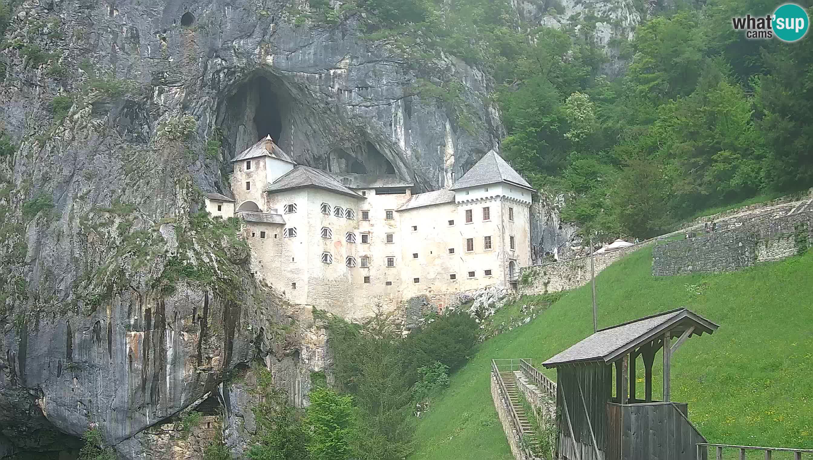Live Webcam Castello di Predjama – Postumia – Slovenia