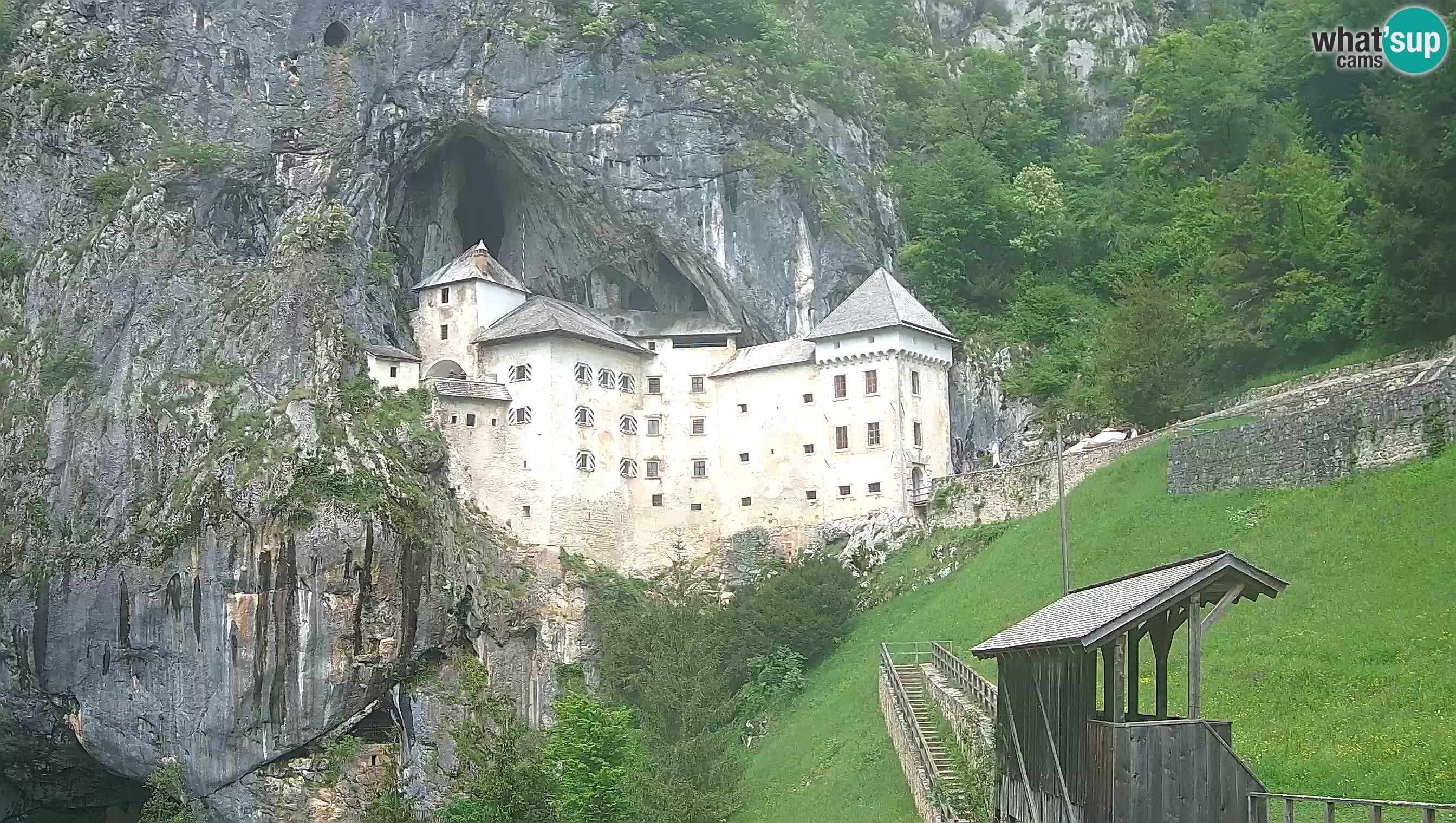 Live Webcam Predjamski grad – Predjama Castle – Postojna – Slovenia