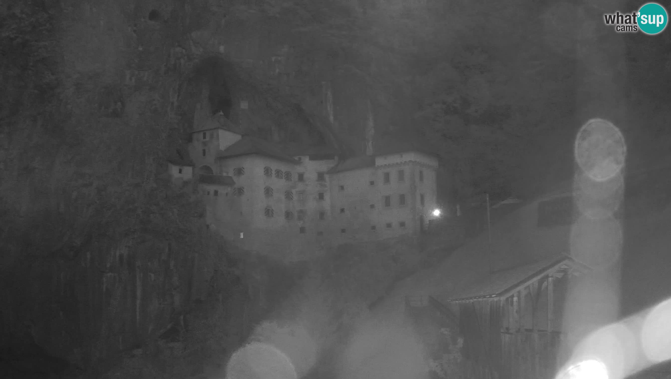 Live Webcam Castello di Predjama – Postumia – Slovenia