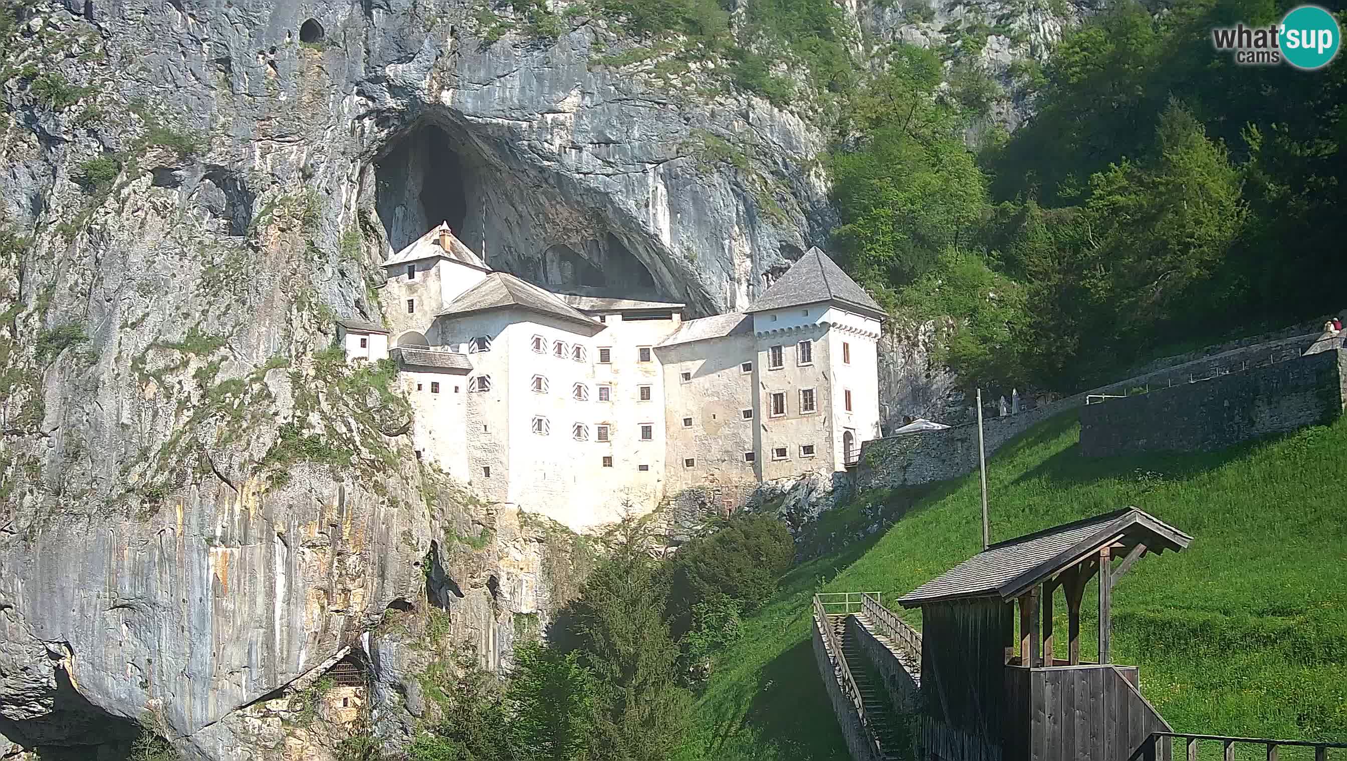 Live Webcam Predjamski grad – Predjama Castle – Postojna – Slovenia