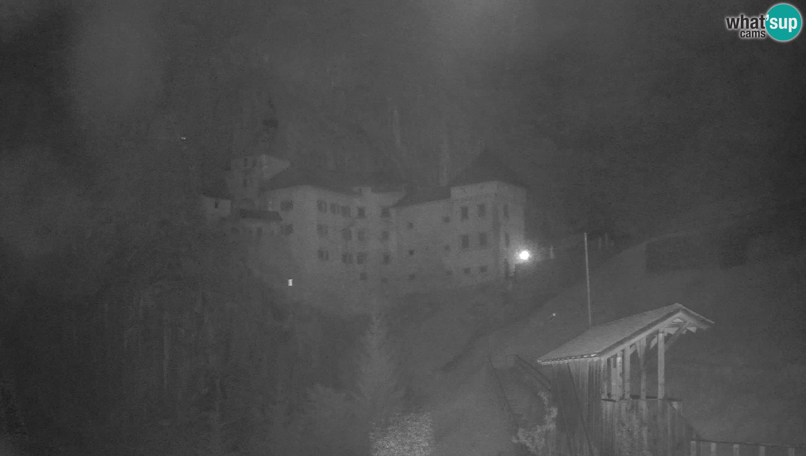 Live Webcam Predjamski grad – Predjama Castle – Postojna – Slovenia